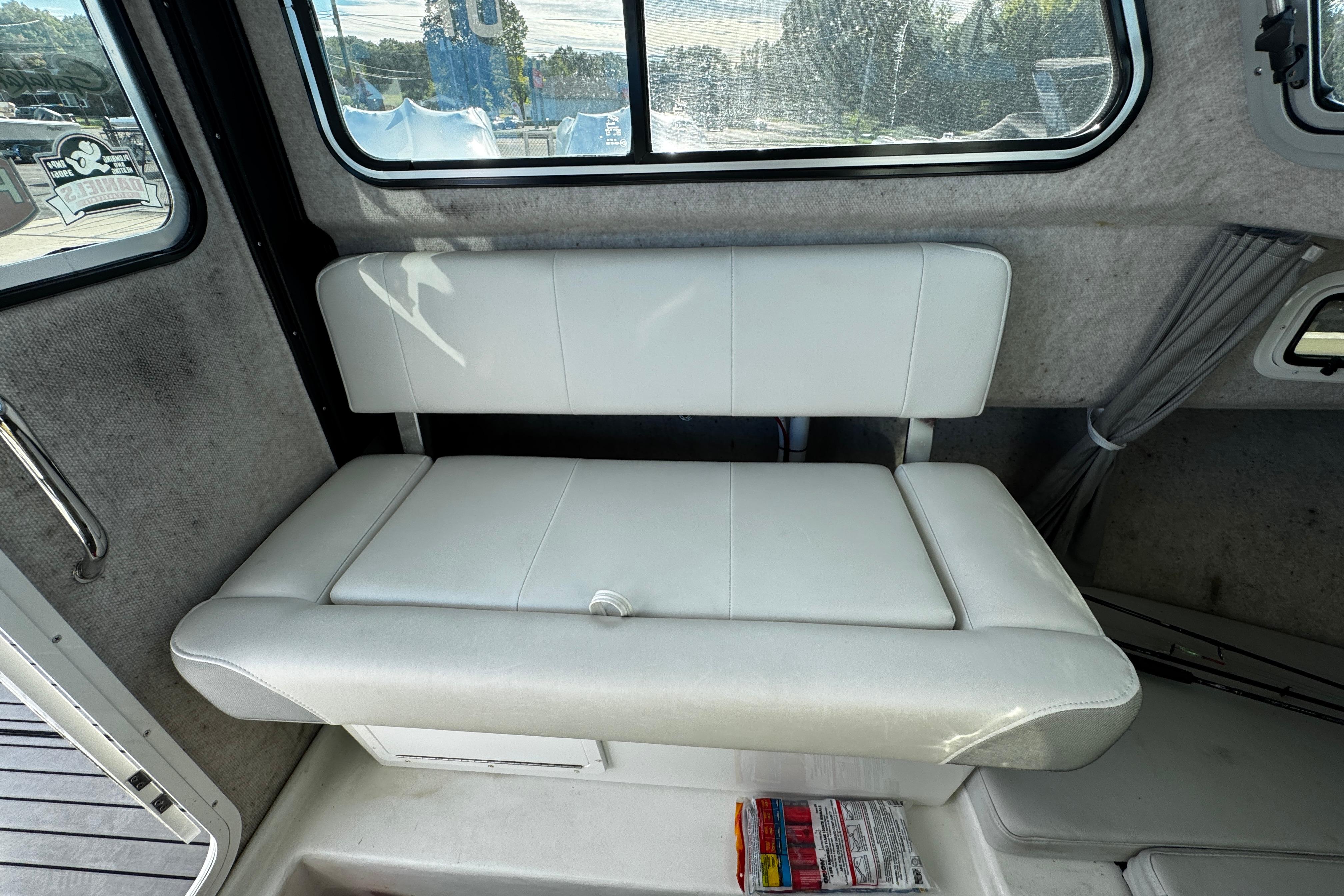 2021-parker-2320-sport-cabin-power-9995716-20251029134527905-1