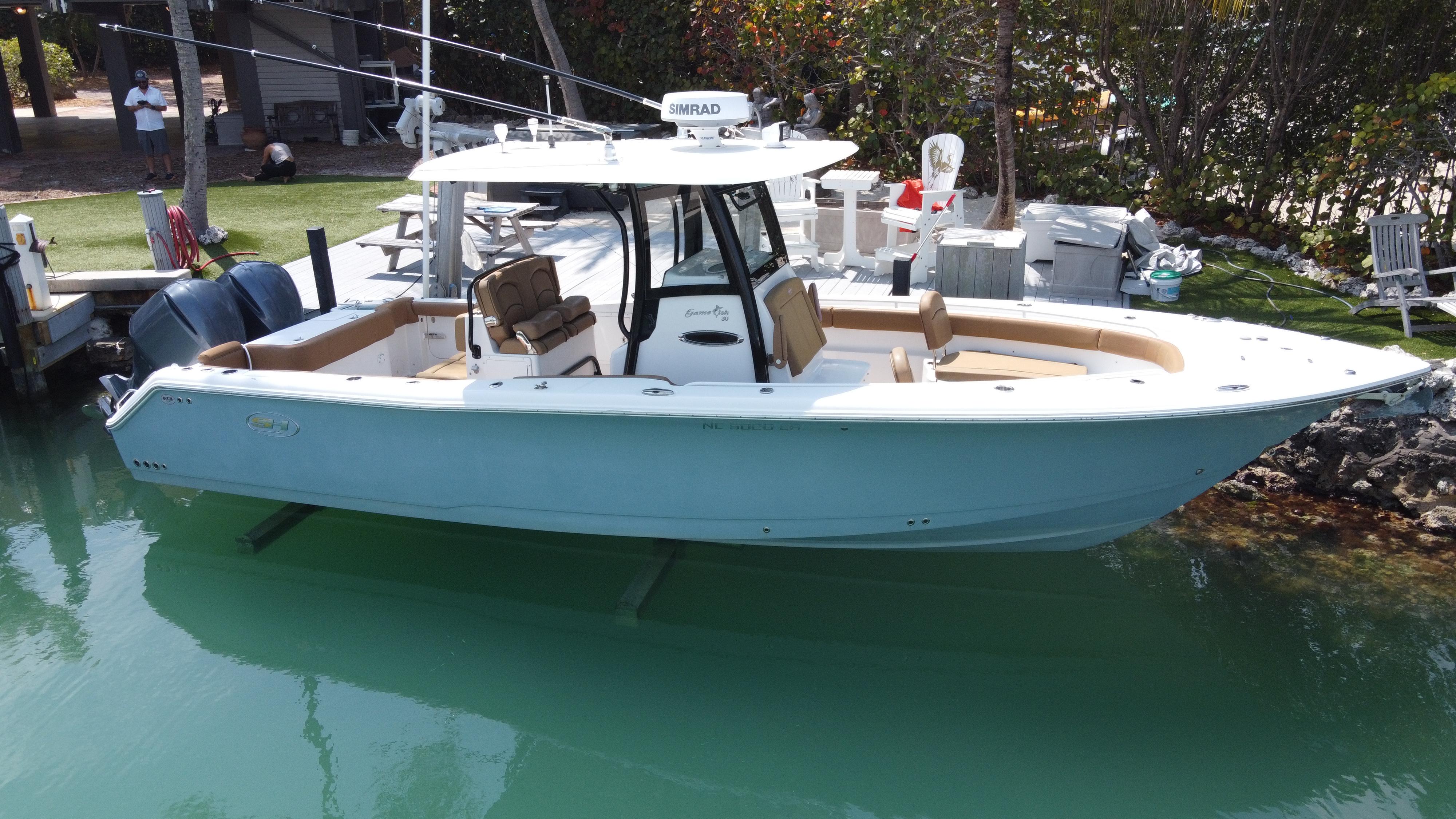 2020-sea-hunt-gamefish-30-forward-seating-power-9755717-20250411180232436-1_XLARGE