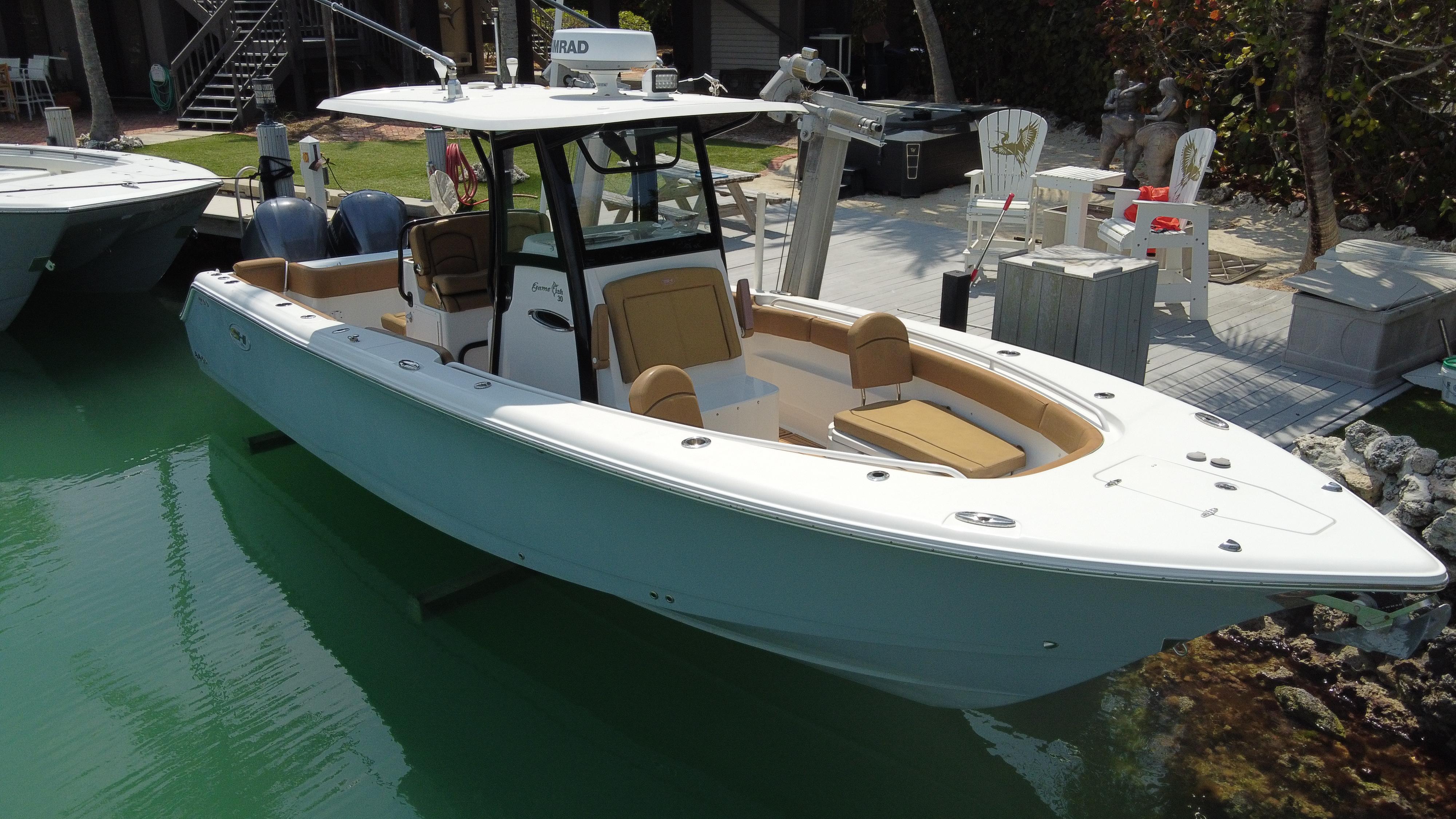 2020-sea-hunt-gamefish-30-forward-seating-power-9755717-20250411180239425-1_XLARGE