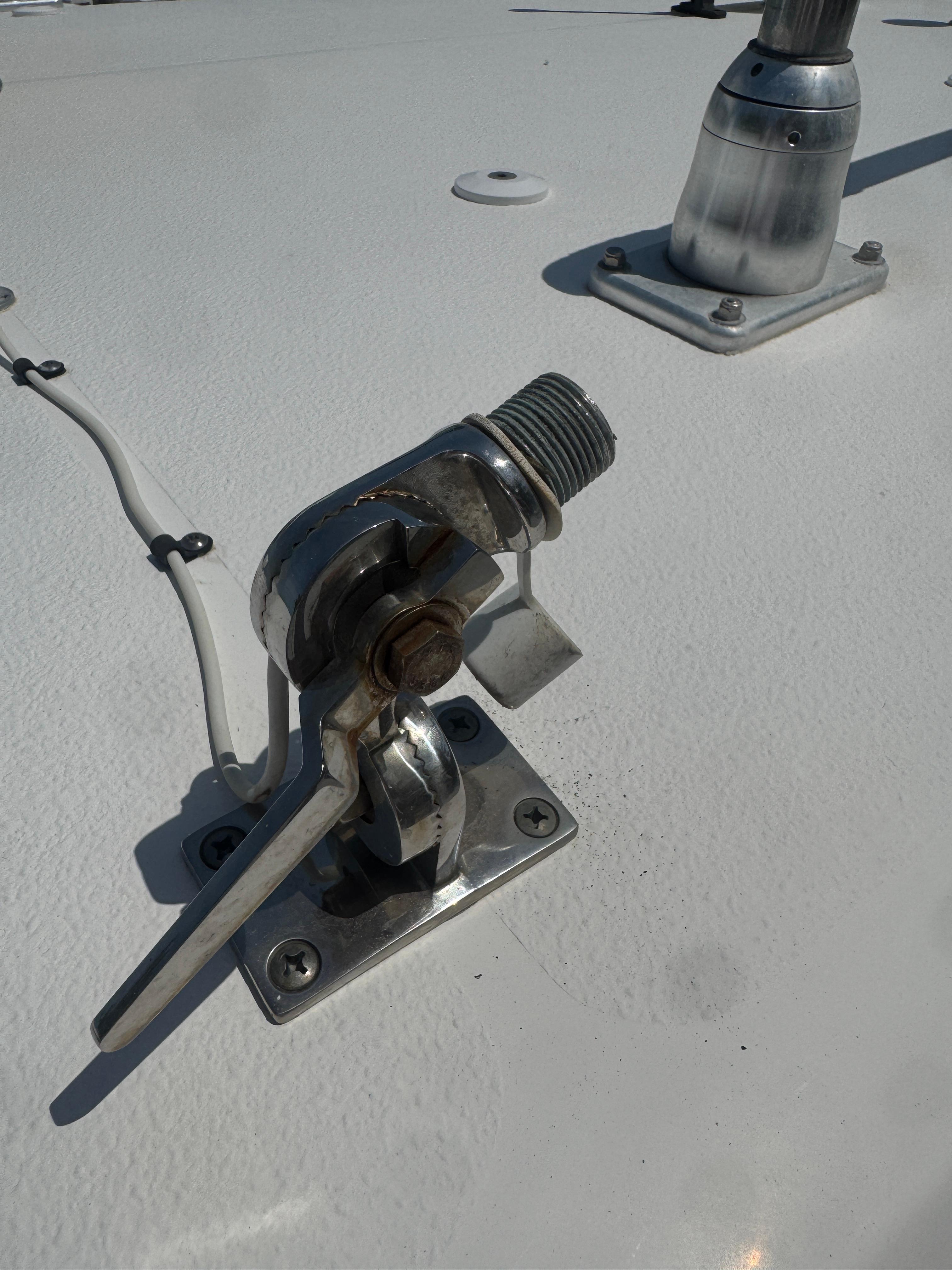 2020-sea-hunt-gamefish-30-forward-seating-power-9755717-20250411180340657-1_XLARGE