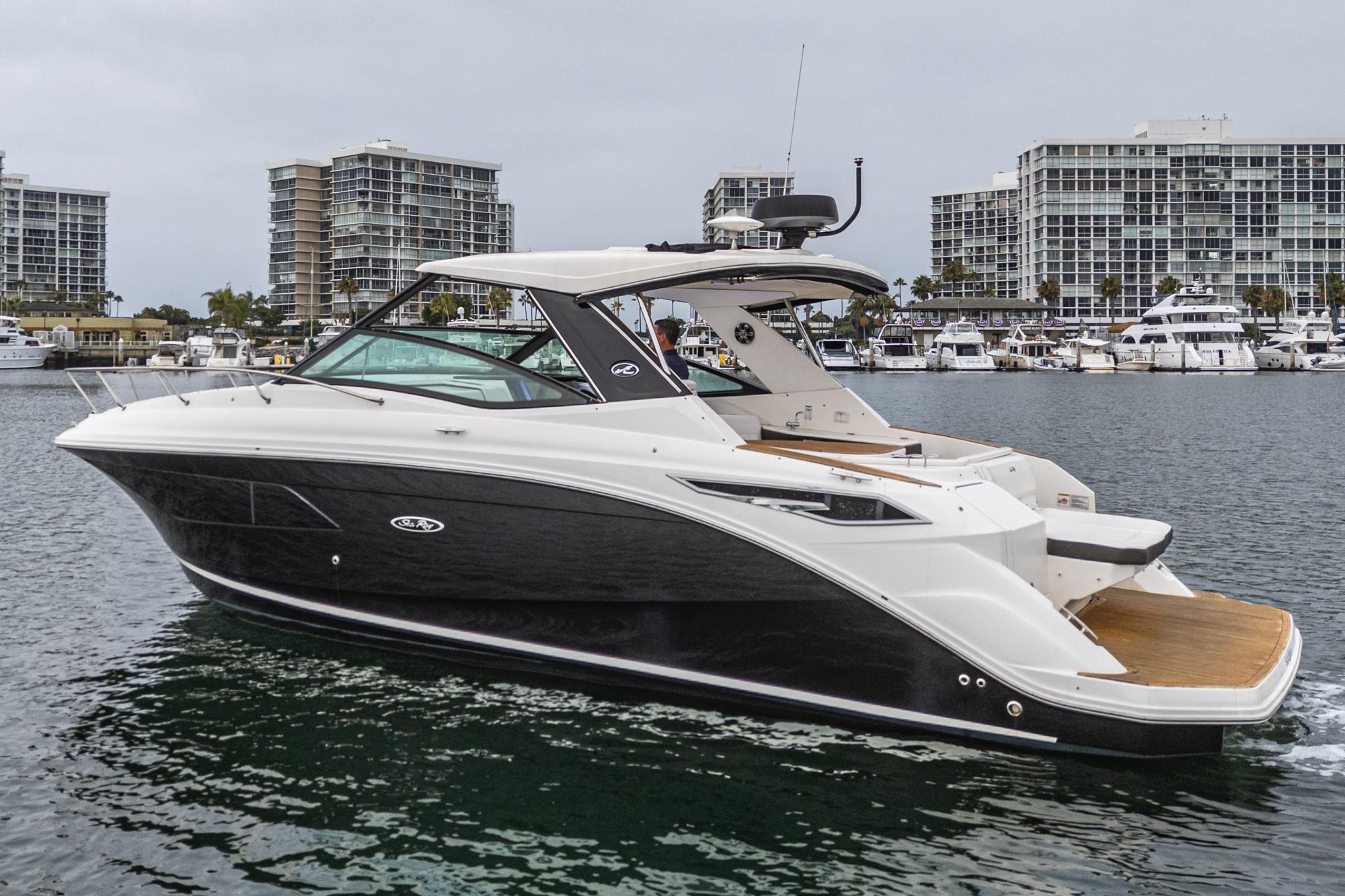 2020 Sea Ray Sundancer 320 #TBRM1788A inventory image at Sun Country Marine Group, San Diego Harbor Island 2020 Sea Ray Sundancer 320 #TBRM1788A inventory image at Sun Country Marine Group, San Diego Harbor Island