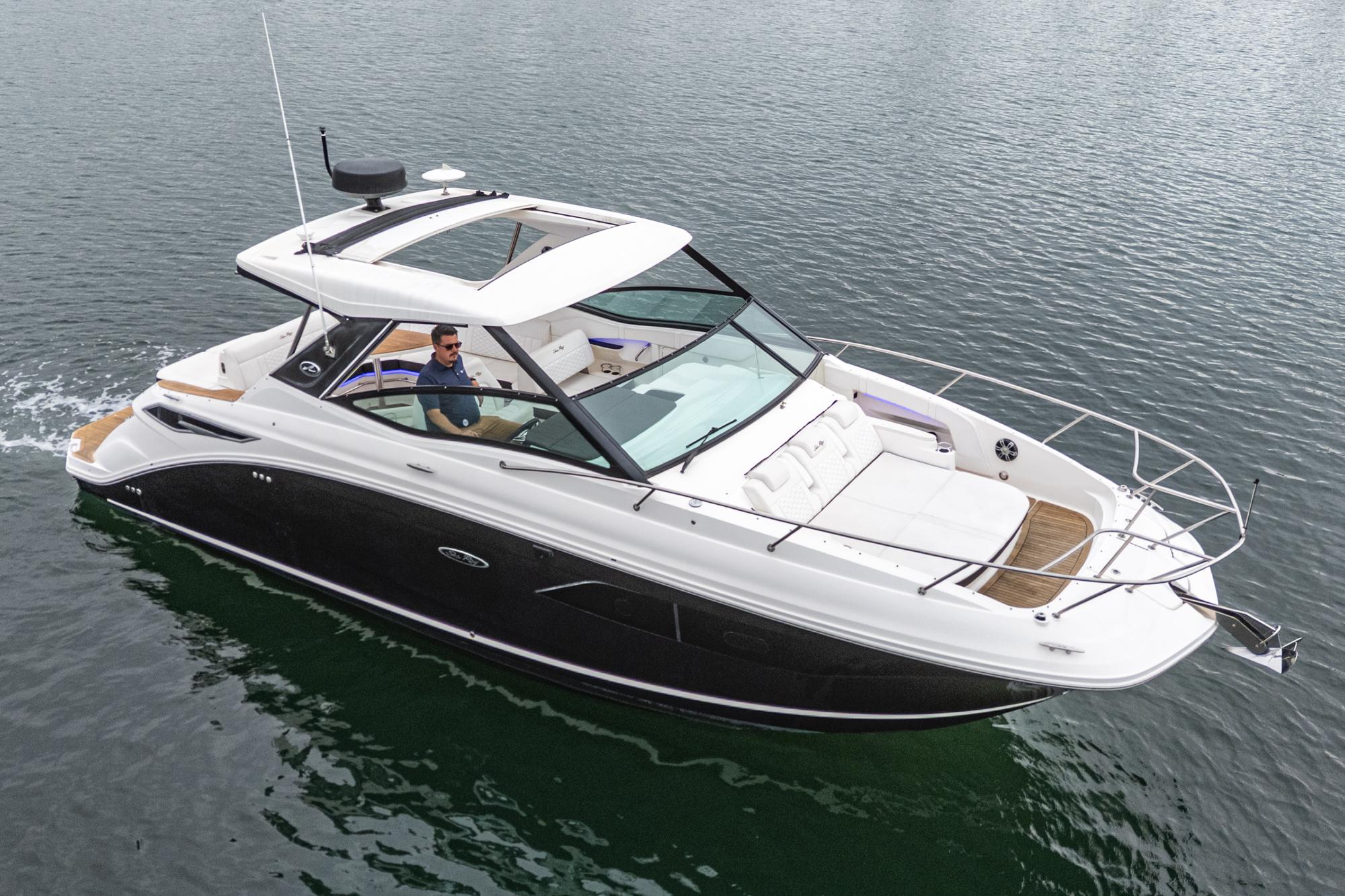 2020 Sea Ray Sundancer 320 #TBRM1788A inventory image at Sun Country Marine Group, San Diego Harbor Island 2020 Sea Ray Sundancer 320 #TBRM1788A inventory image at Sun Country Marine Group, San Diego Harbor Island