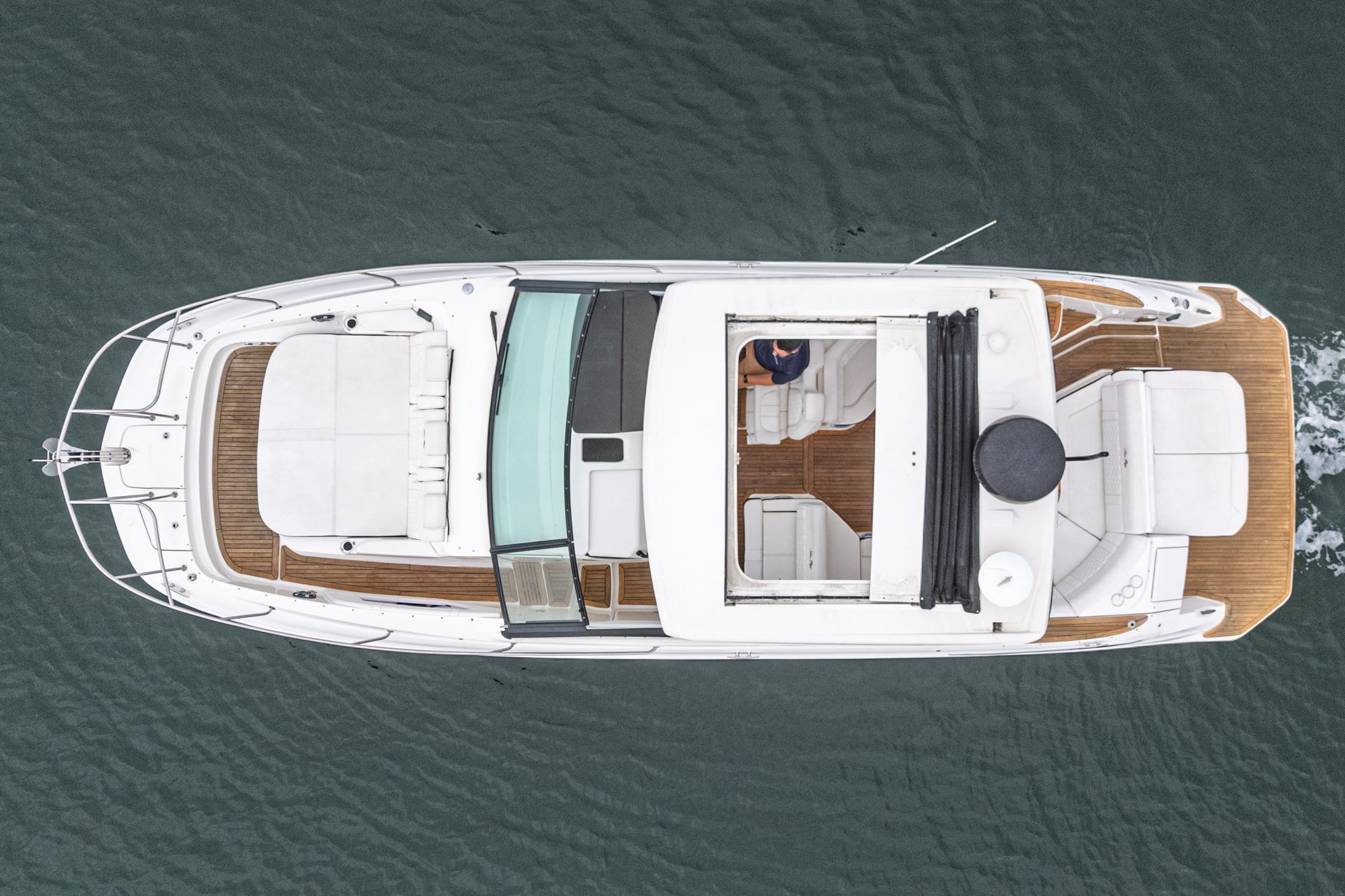 2020 Sea Ray Sundancer 320 #TBRM1788A inventory image at Sun Country Marine Group, San Diego Harbor Island 2020 Sea Ray Sundancer 320 #TBRM1788A inventory image at Sun Country Marine Group, San Diego Harbor Island