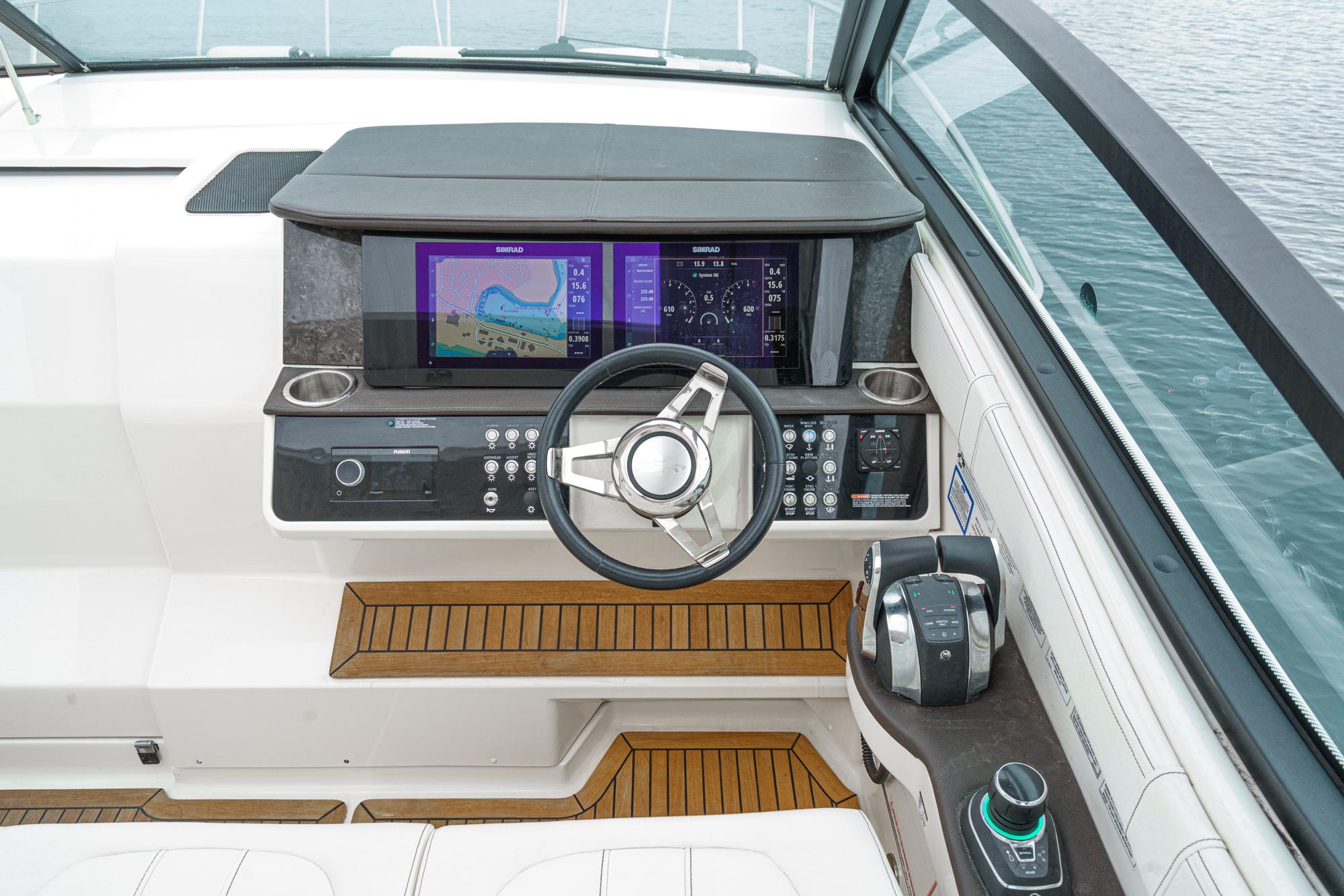 2020 Sea Ray Sundancer 320 #TBRM1788A inventory image at Sun Country Marine Group, San Diego Harbor Island 2020 Sea Ray Sundancer 320 #TBRM1788A inventory image at Sun Country Marine Group, San Diego Harbor Island