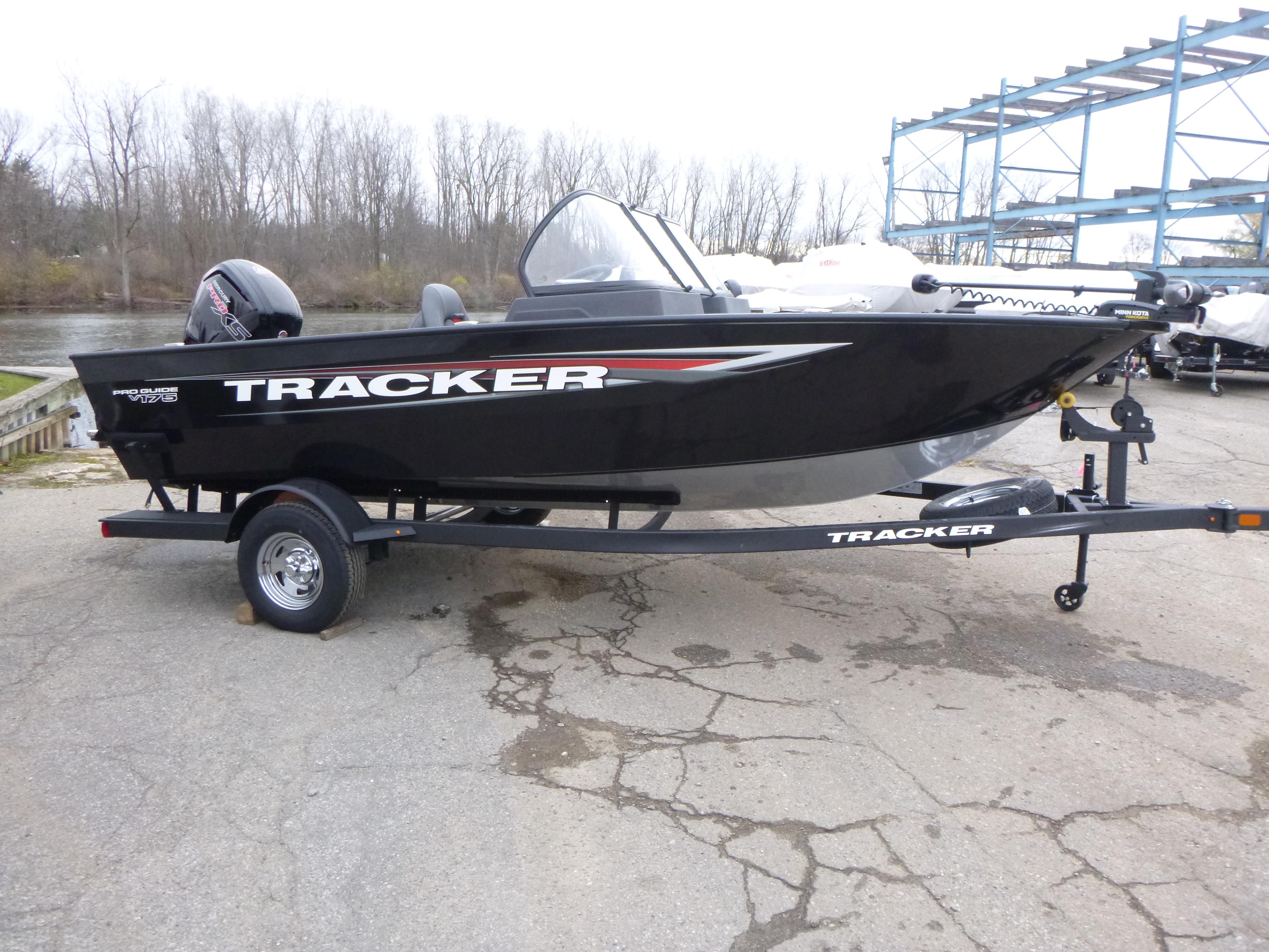 2025 Tracker Pro Guide V-175 WT Gallery