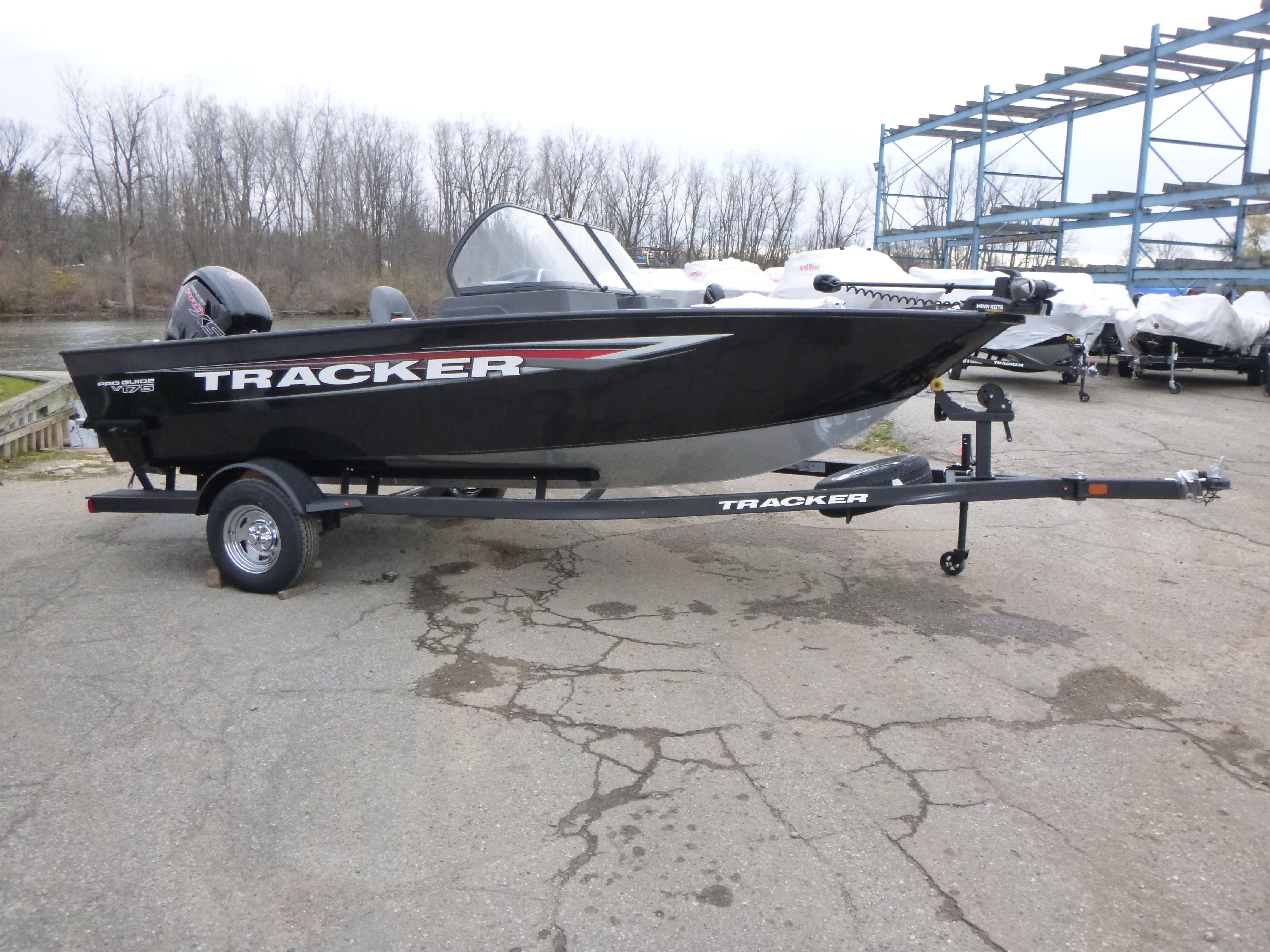 2025 Tracker Pro Guide V-175 WT Gallery