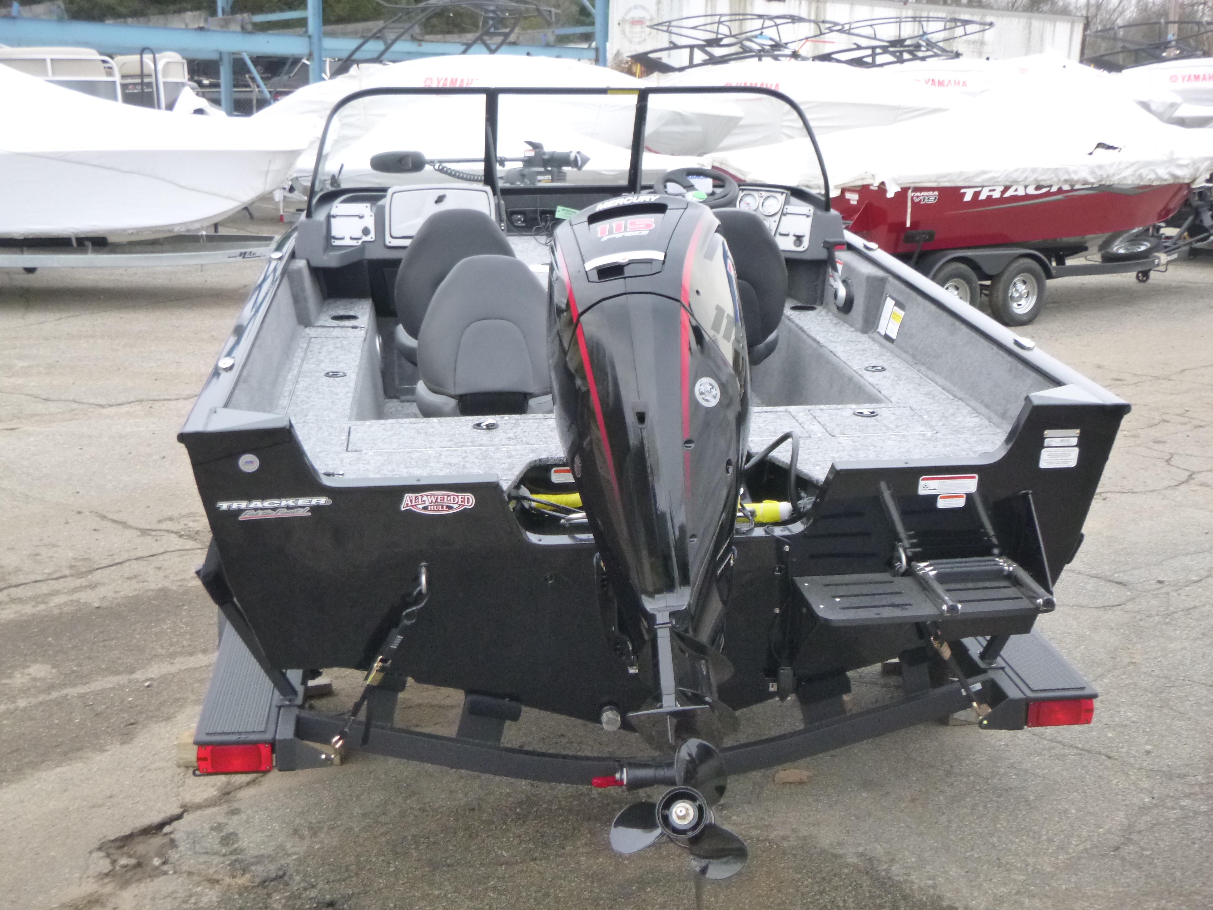 2025 Tracker Pro Guide V-175 WT Gallery