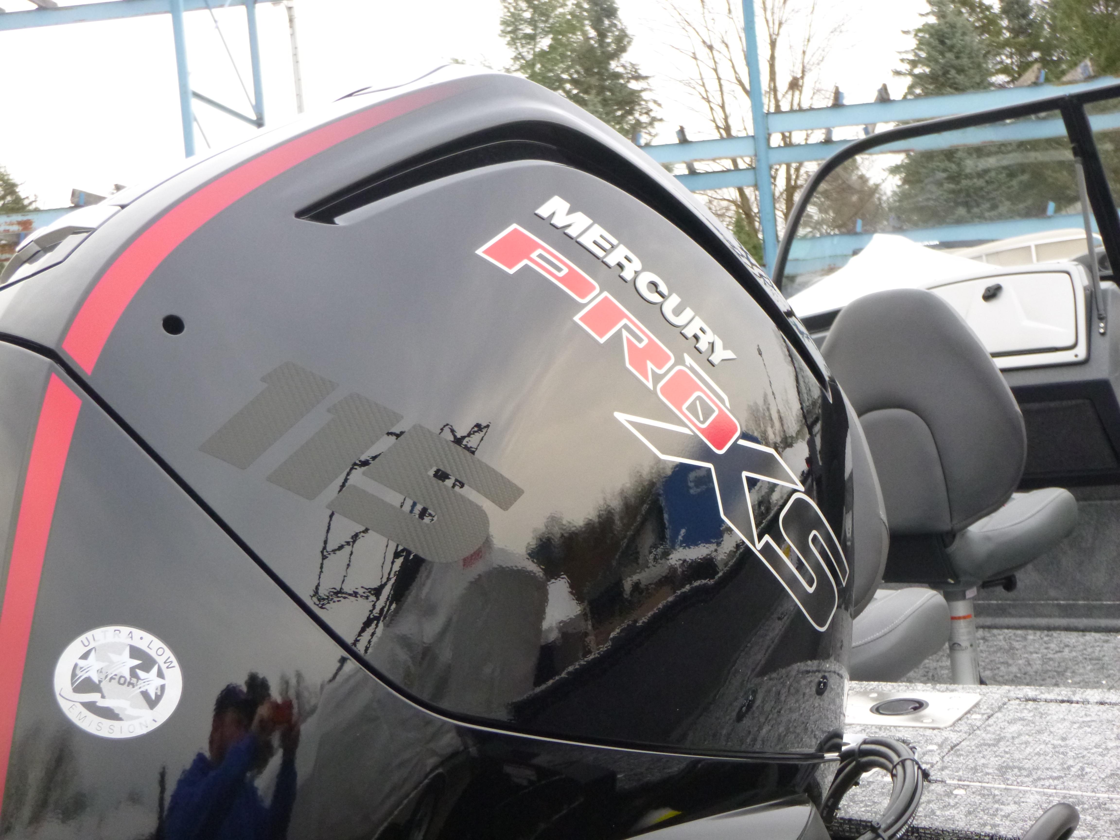 2025 Tracker Pro Guide V-175 WT Gallery