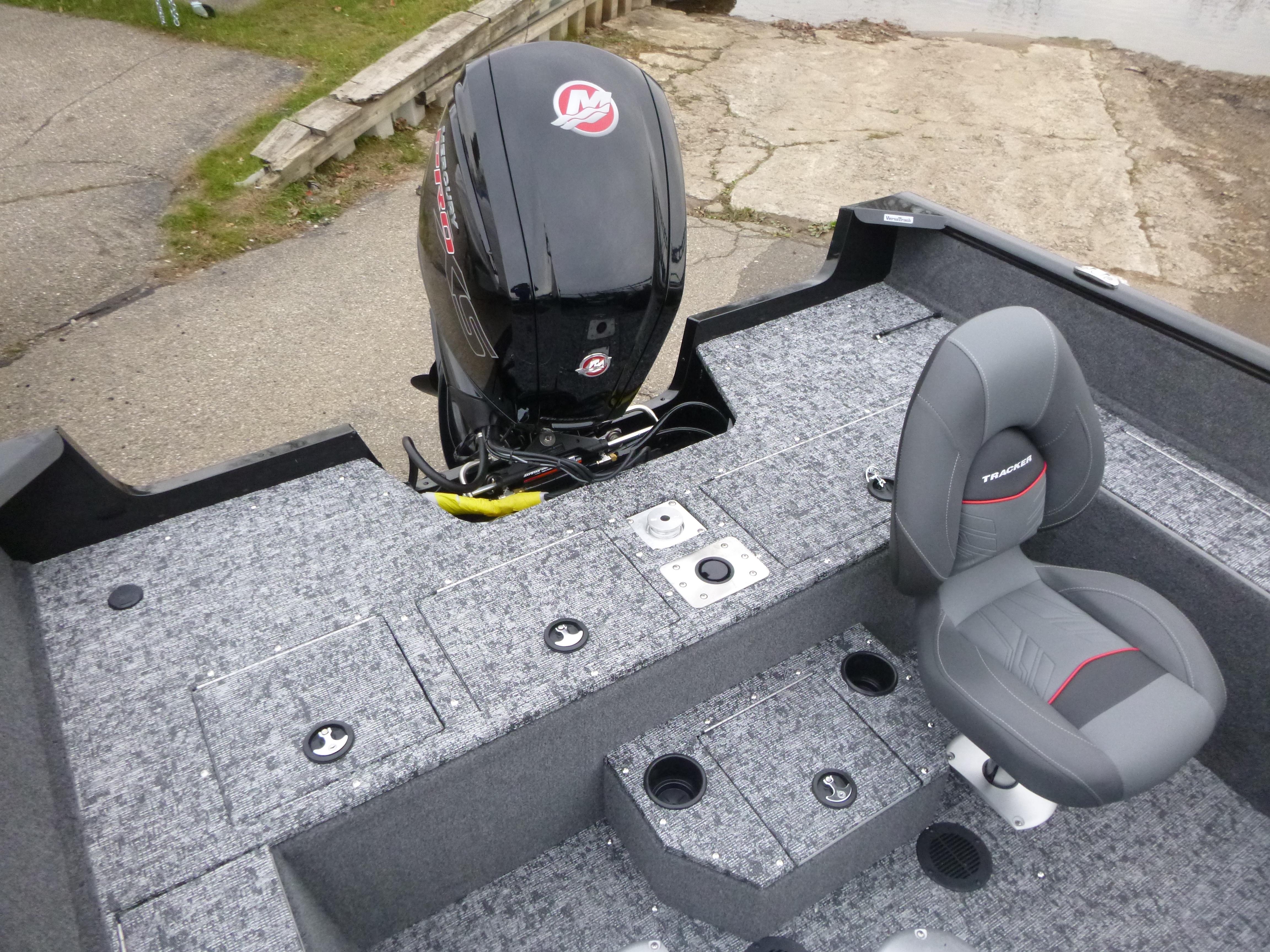 2025 Tracker Pro Guide V-175 WT Gallery