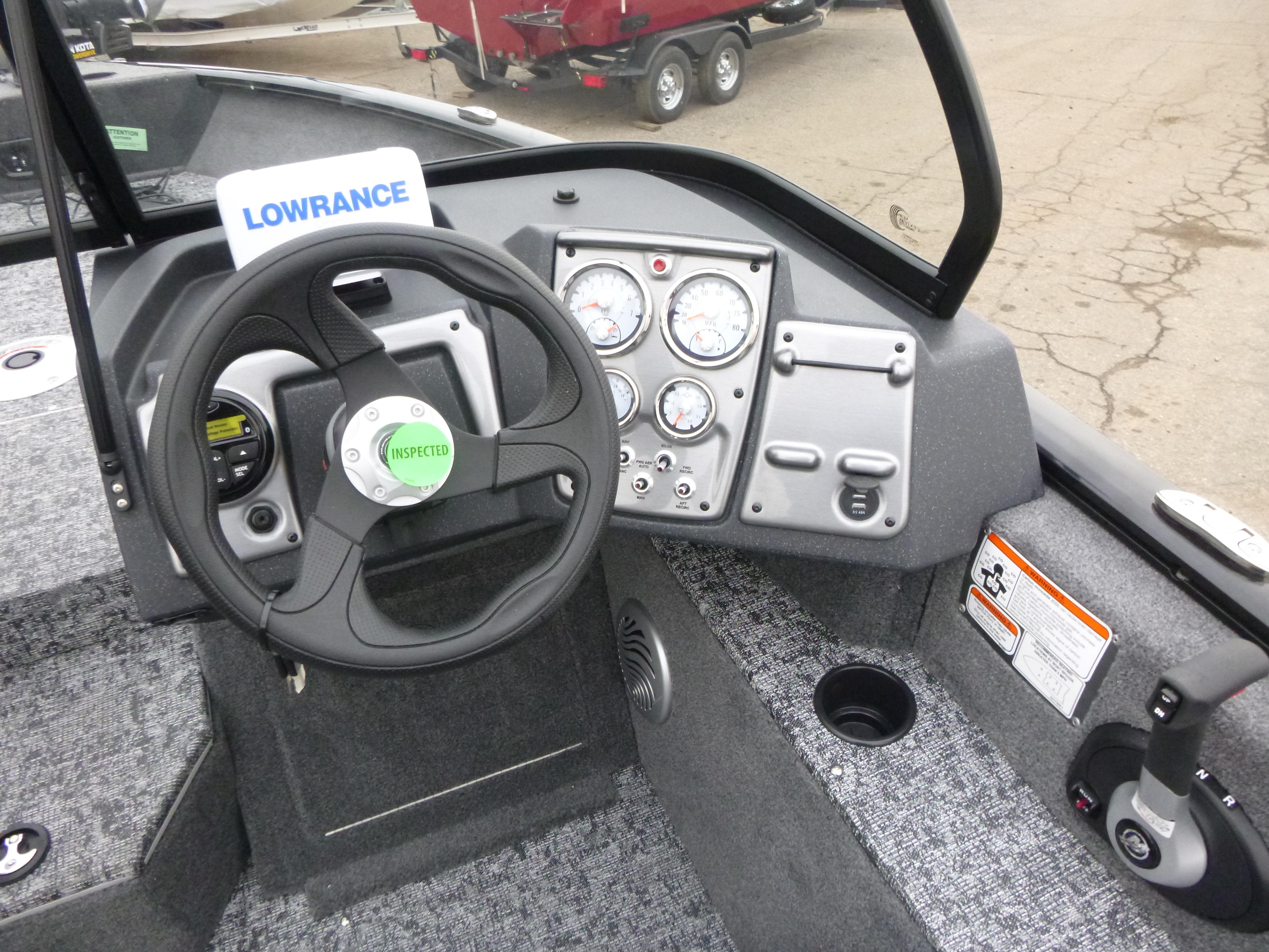2025 Tracker Pro Guide V-175 WT Gallery