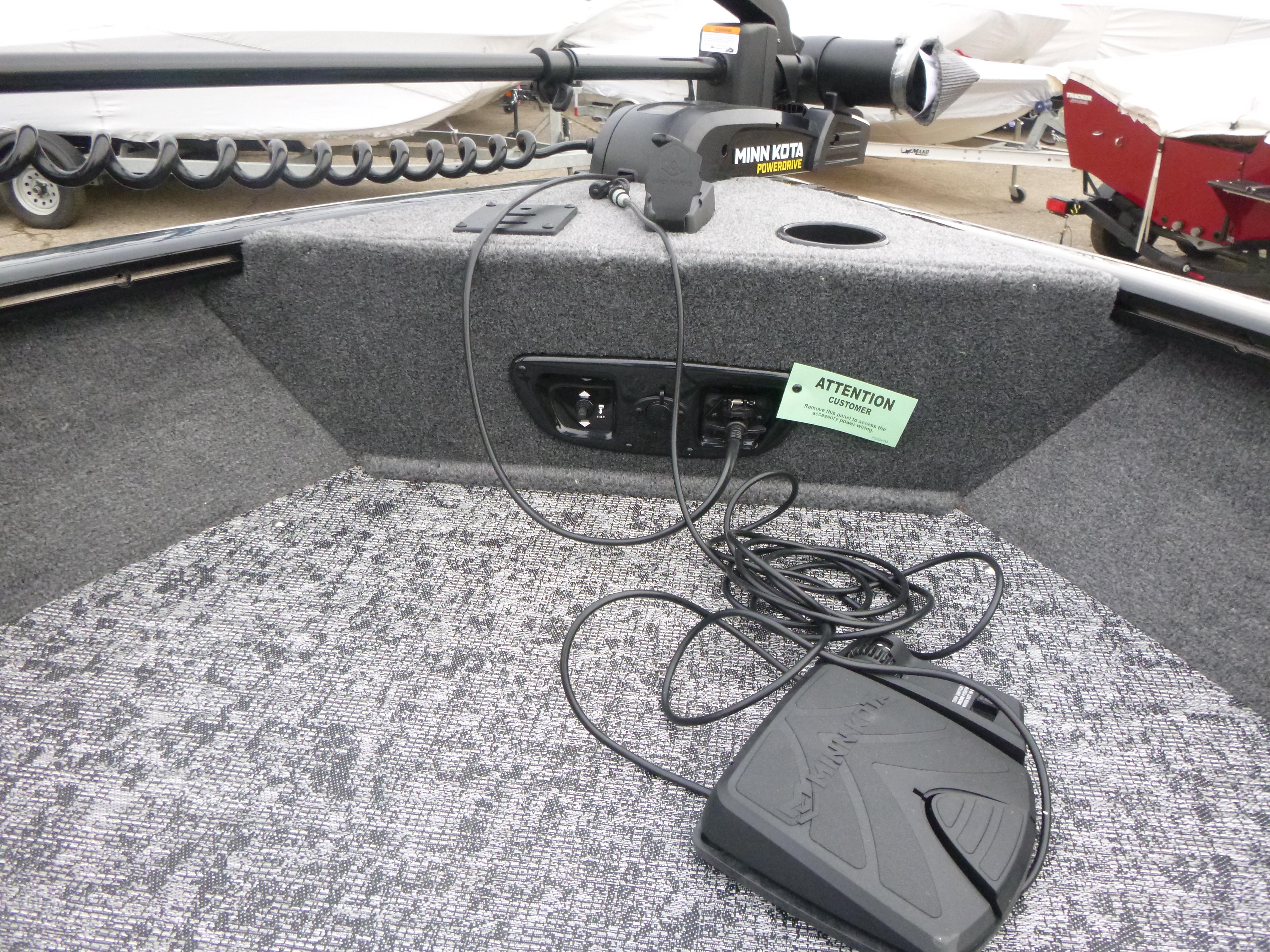 2025 Tracker Pro Guide V-175 WT Gallery
