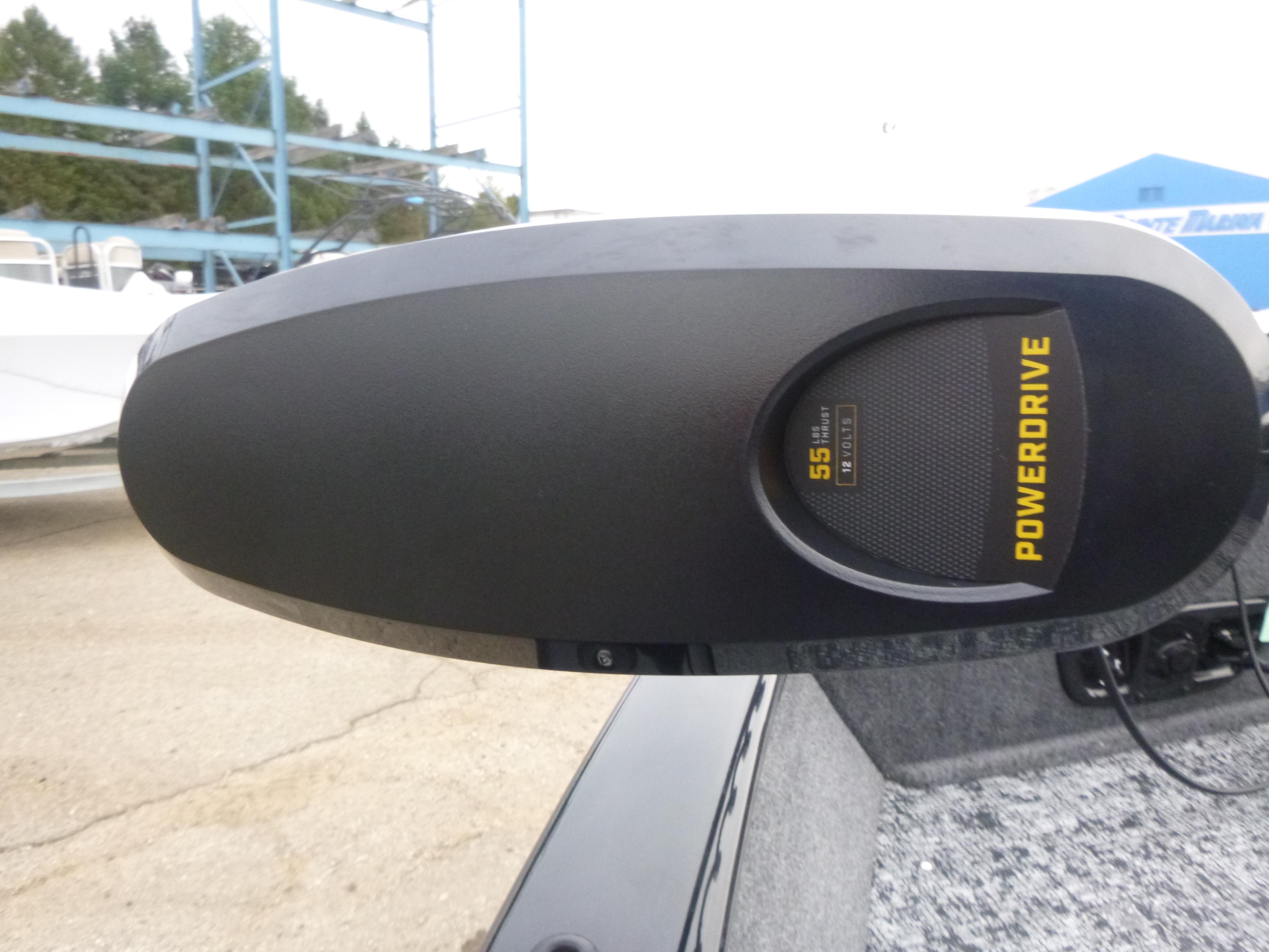 2025 Tracker Pro Guide V-175 WT Gallery
