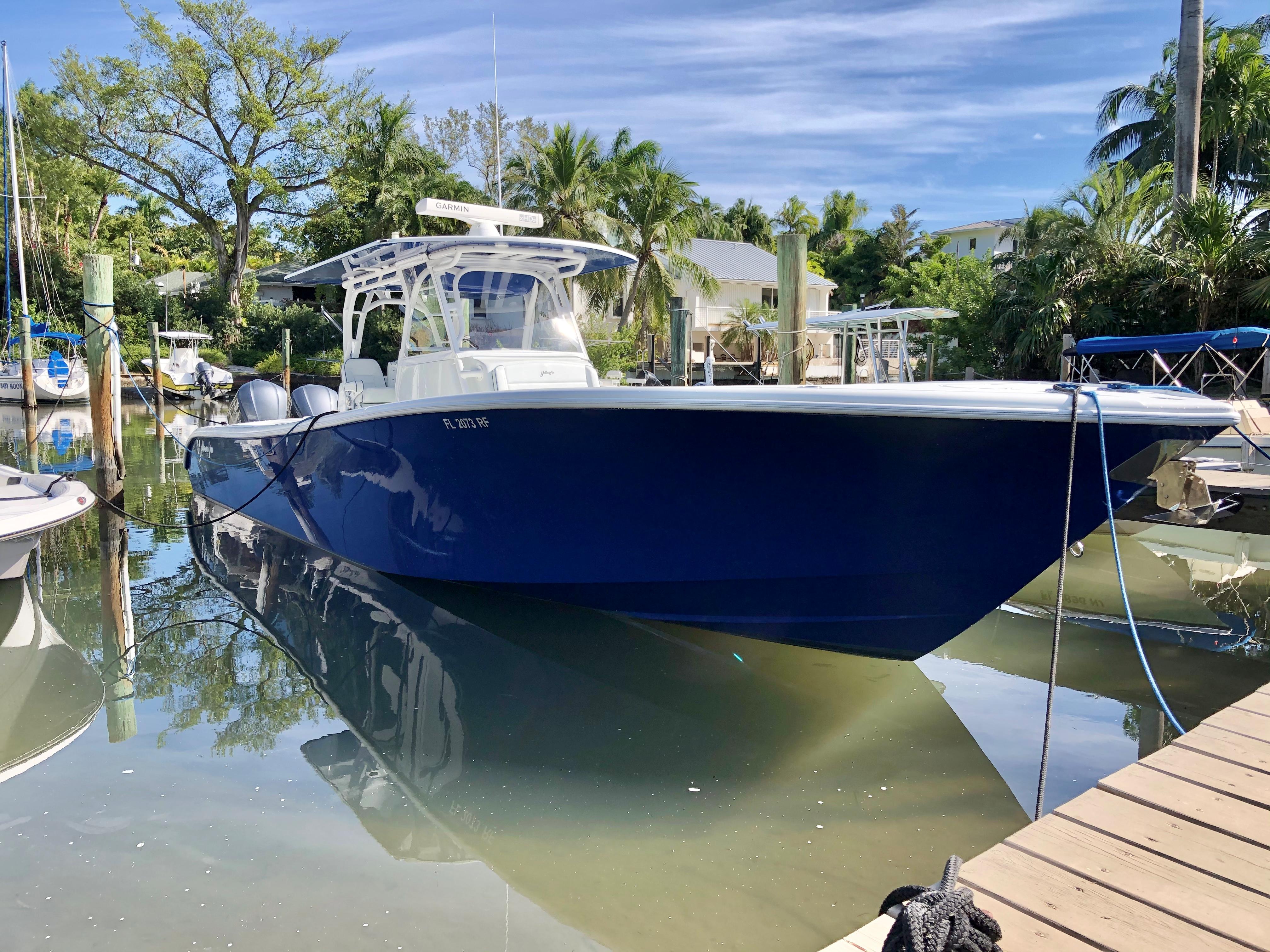 39 Yellowfin 39 2017 | HMY Yachts