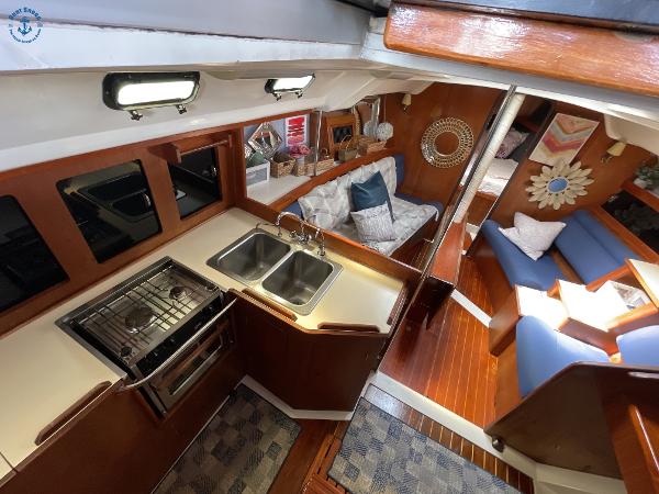 38' Hunter, Listing Number 100874155, Image No. 33