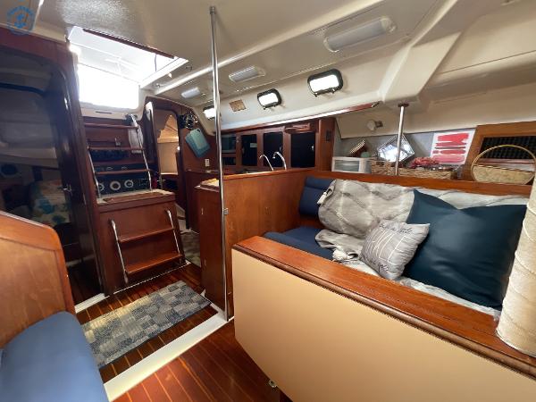 38' Hunter, Listing Number 100874155, Image No. 53