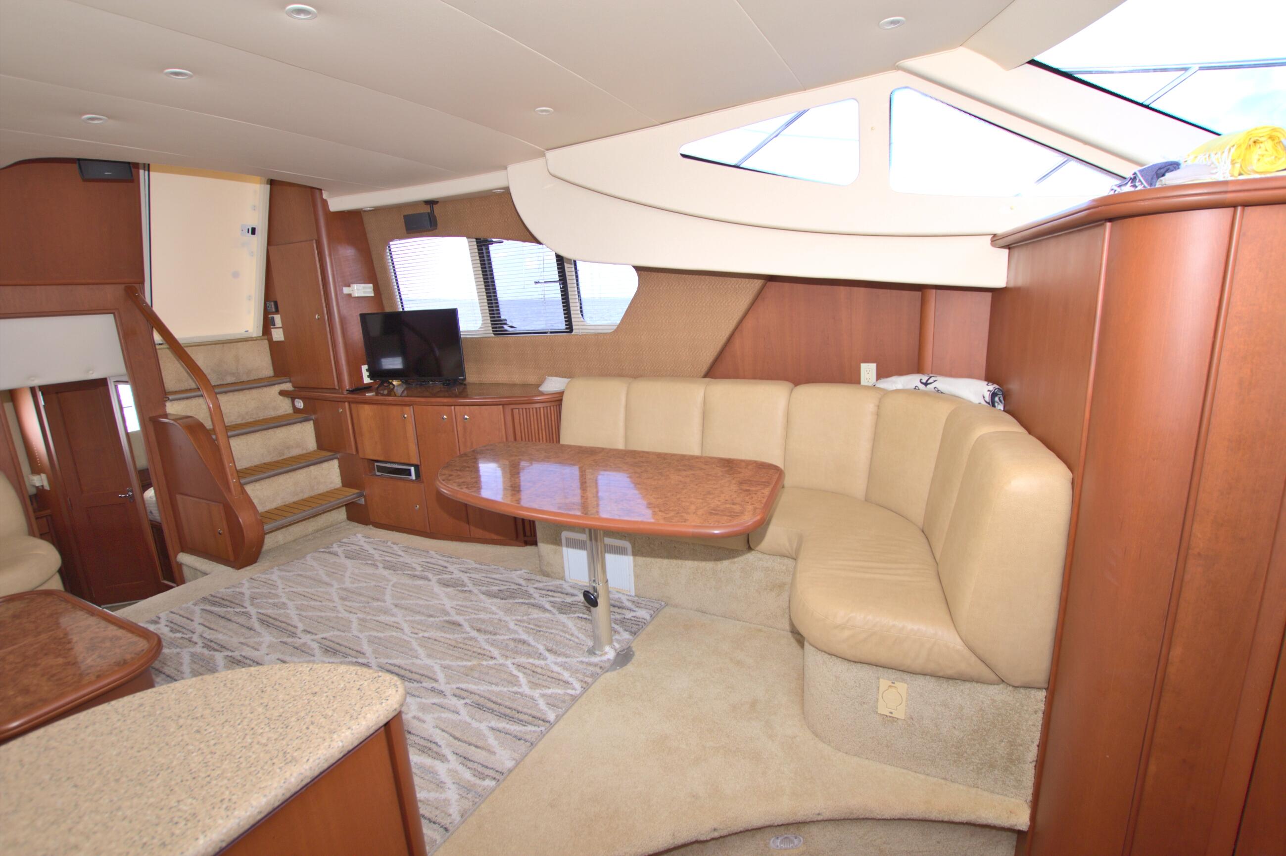 2006-silverton-39-motor-yacht-power-9745718-20250408105356880-1_XLARGE