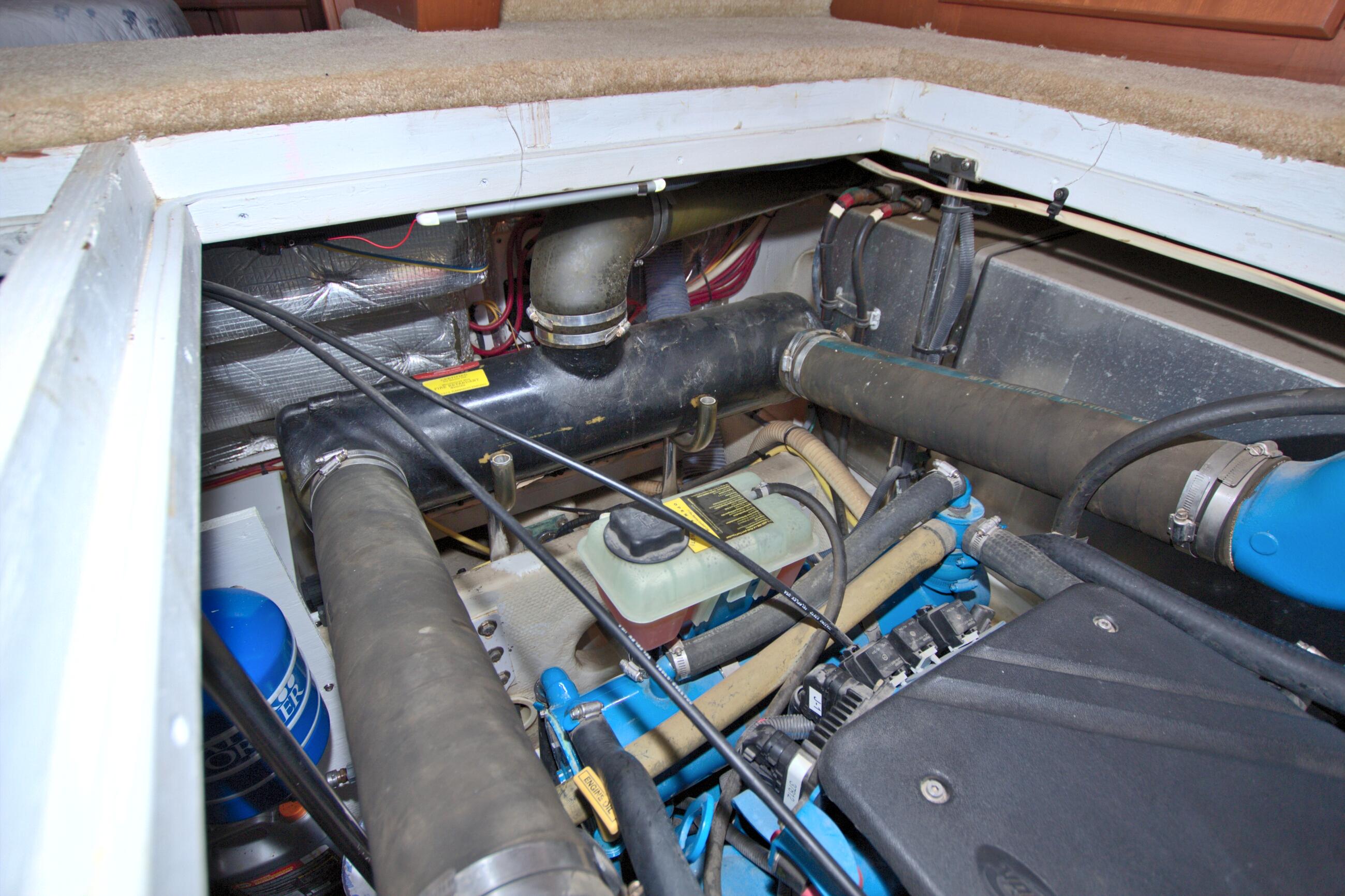 2006-silverton-39-motor-yacht-power-9745718-20250408111849890-1_XLARGE