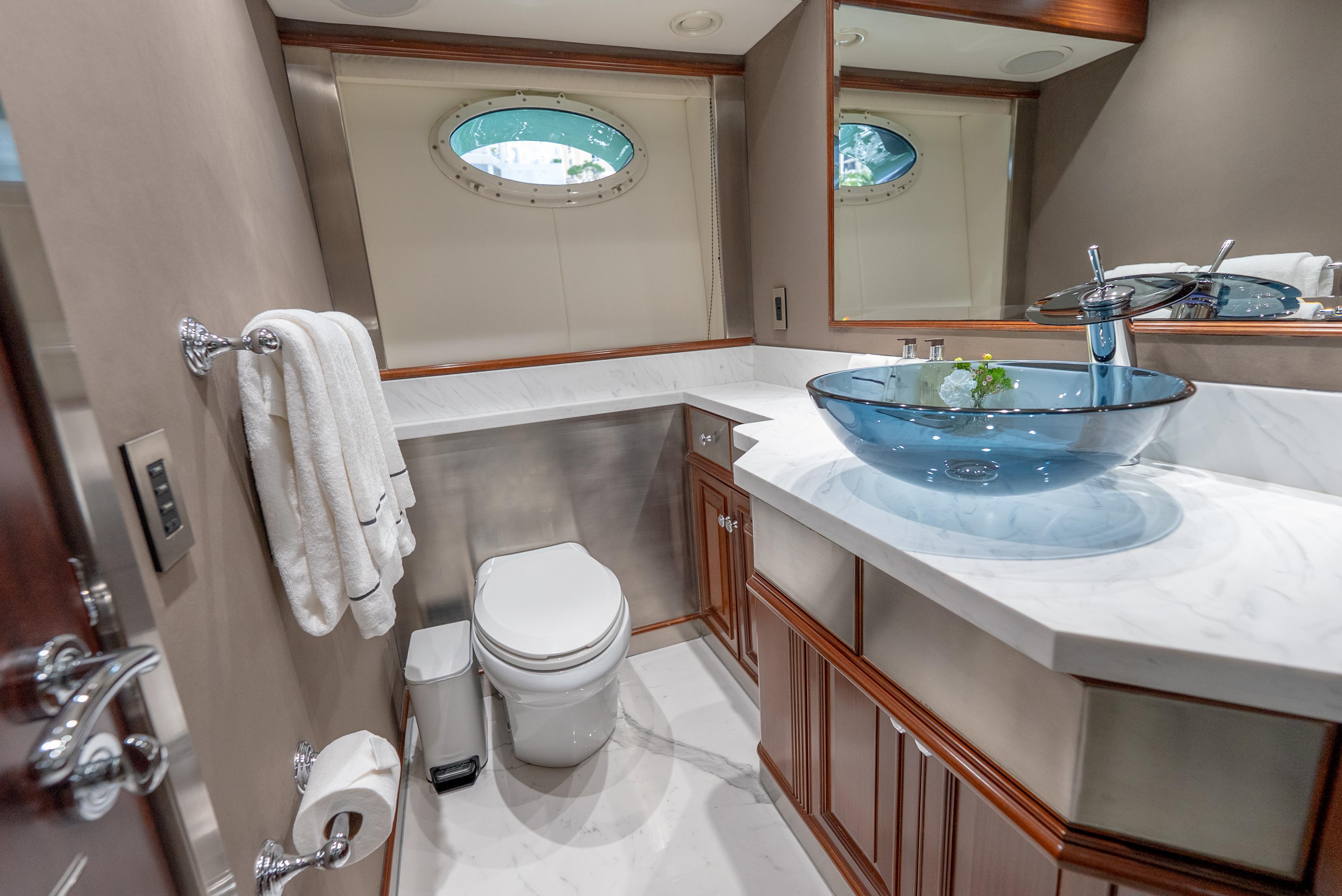 Palmer Johnson-120 2003 -FL-US-9775720 | Thumbnail