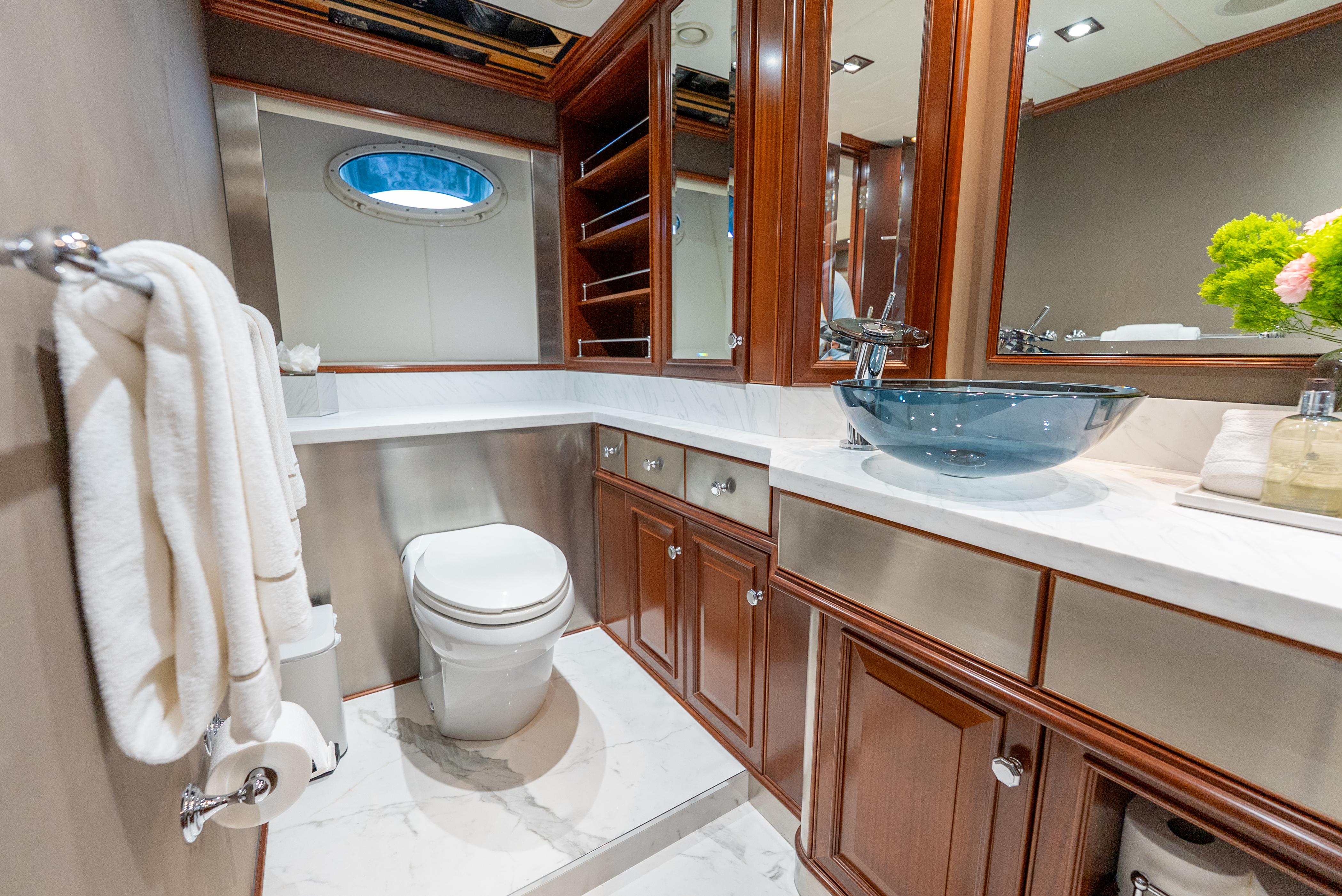Palmer Johnson-120 2003 -FL-US-9775720 | Thumbnail