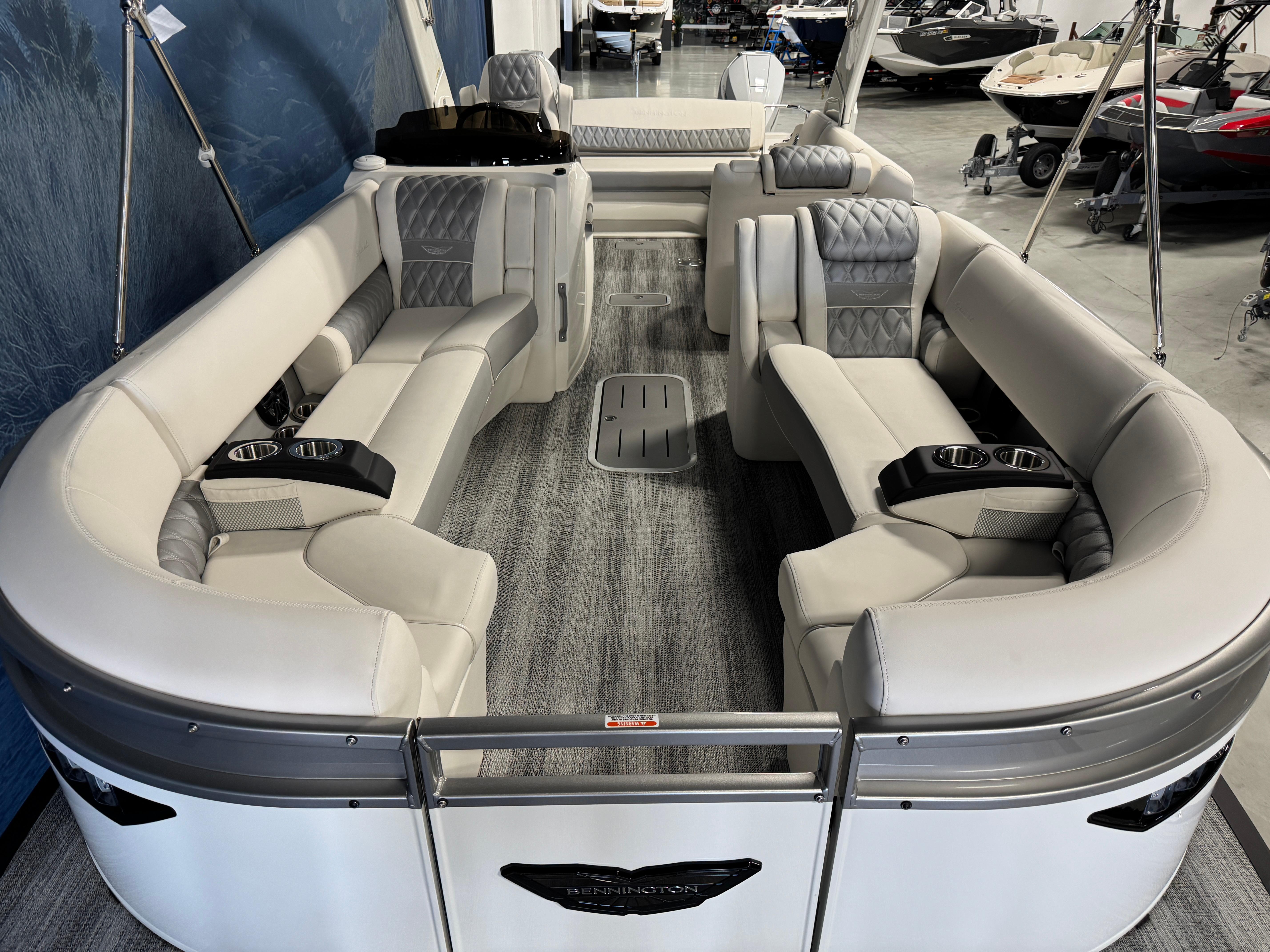 2026 Bennington 27 RXSBAT2 #B6271G inventory image at Sun Country Marine Group, Irvine 2026 Bennington 27 RXSBAT2 #B6271G inventory image at Sun Country Marine Group, Irvine