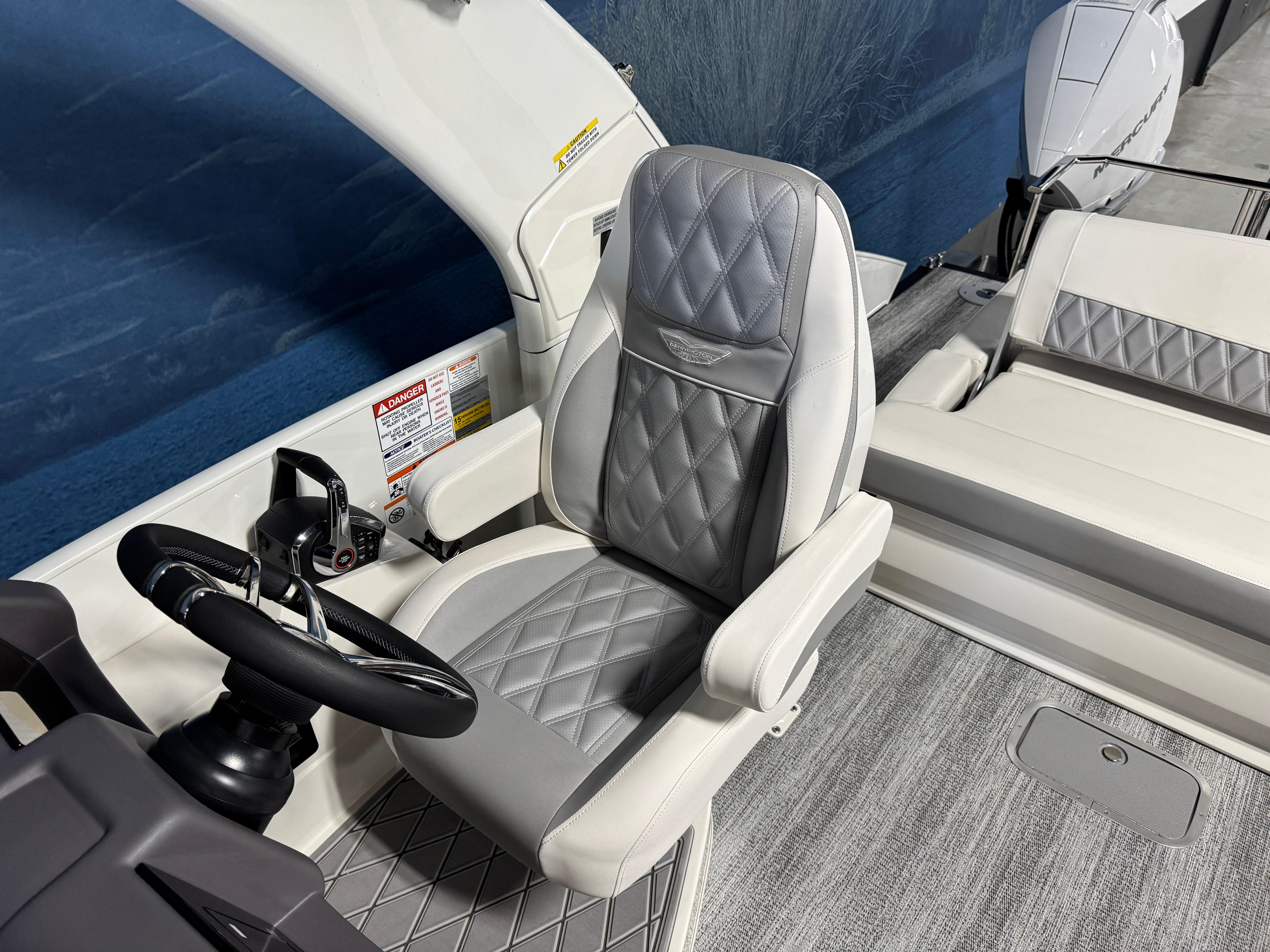 2026 Bennington 27 RXSBAT2 #B6271G inventory image at Sun Country Marine Group, Irvine 2026 Bennington 27 RXSBAT2 #B6271G inventory image at Sun Country Marine Group, Irvine
