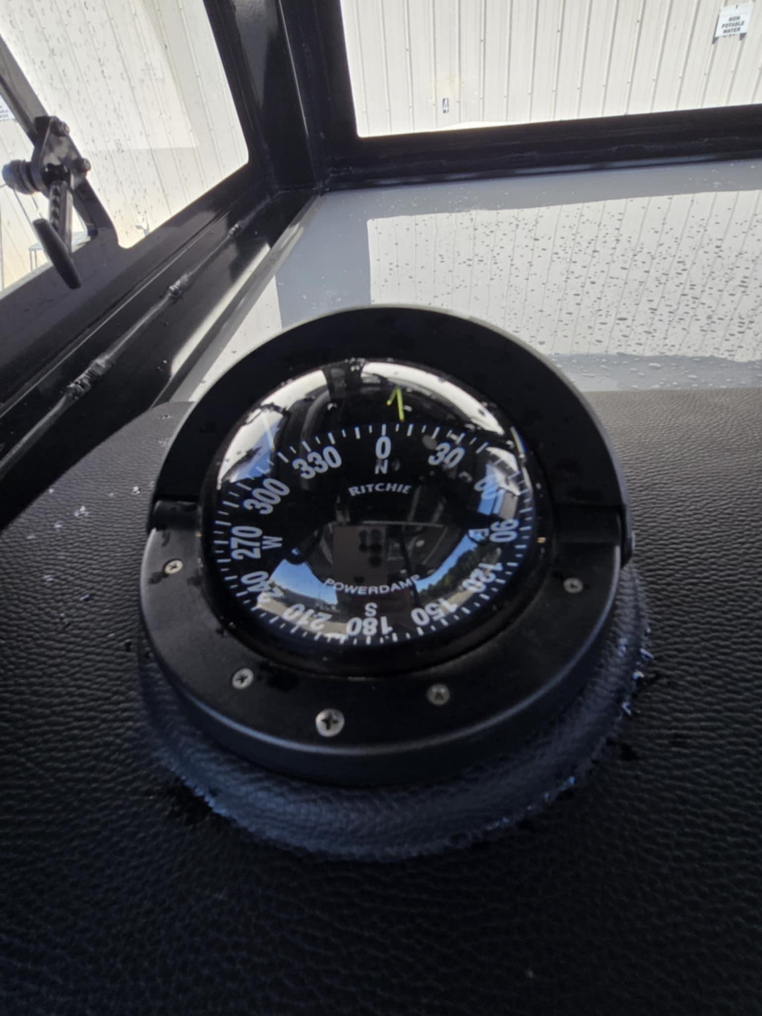 2023-sea-pro-32-dlx-offshore-power-9785722-977913402-0-070520251218-69