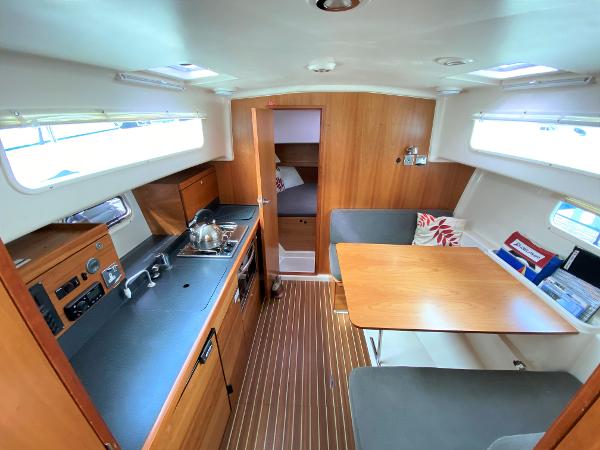 2016 Delphia 800 Escape