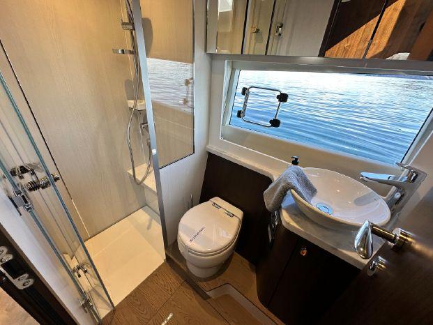 New - 3 Cabin Version Yacht Photos Pics 