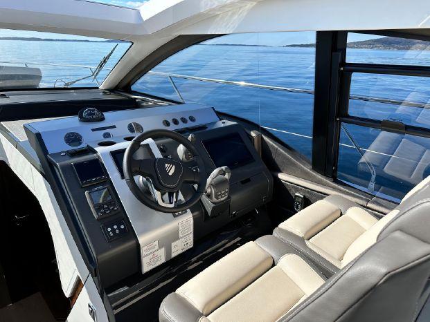 New - 3 Cabin Version Yacht Photos Pics 