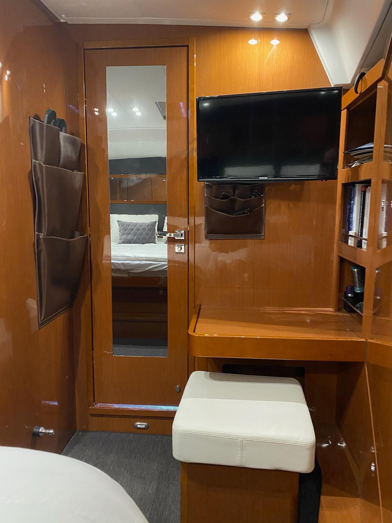 Yacht Photos Pics