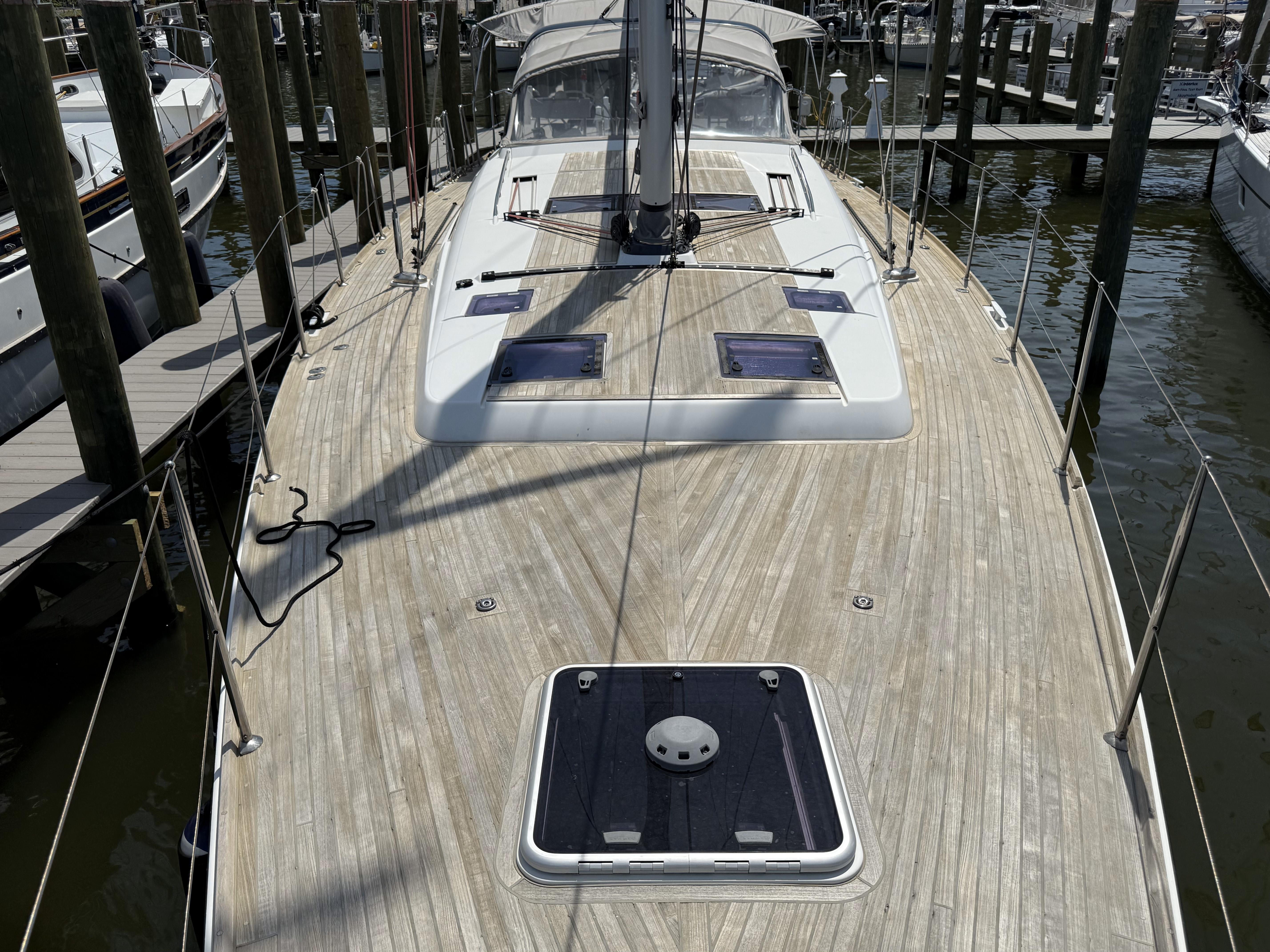 Yacht Photos Pics