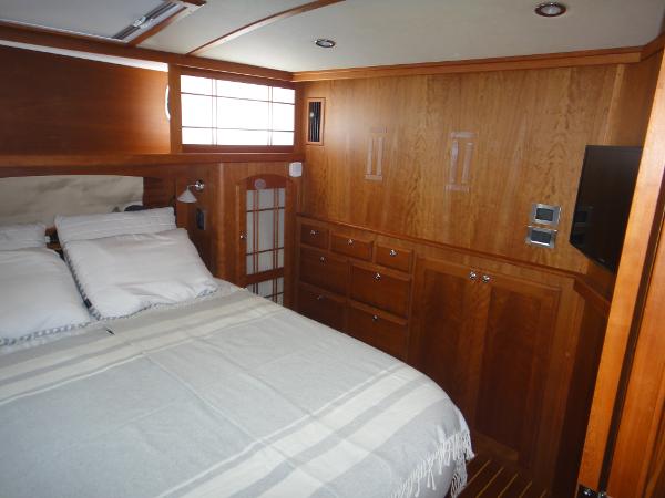 48' Sabre, Listing Number 100903357, Image No. 36