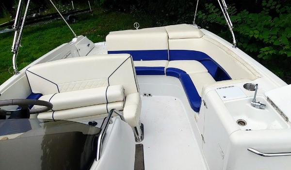 1999 Cobalt boat for sale, model of the boat is 23' LS & Image # 5 of 10