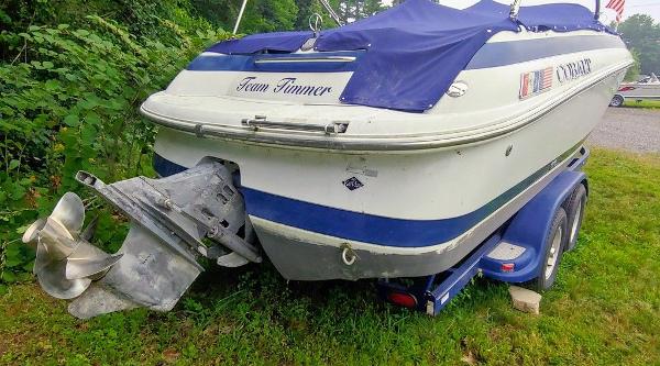 1999 Cobalt boat for sale, model of the boat is 23' LS & Image # 2 of 10