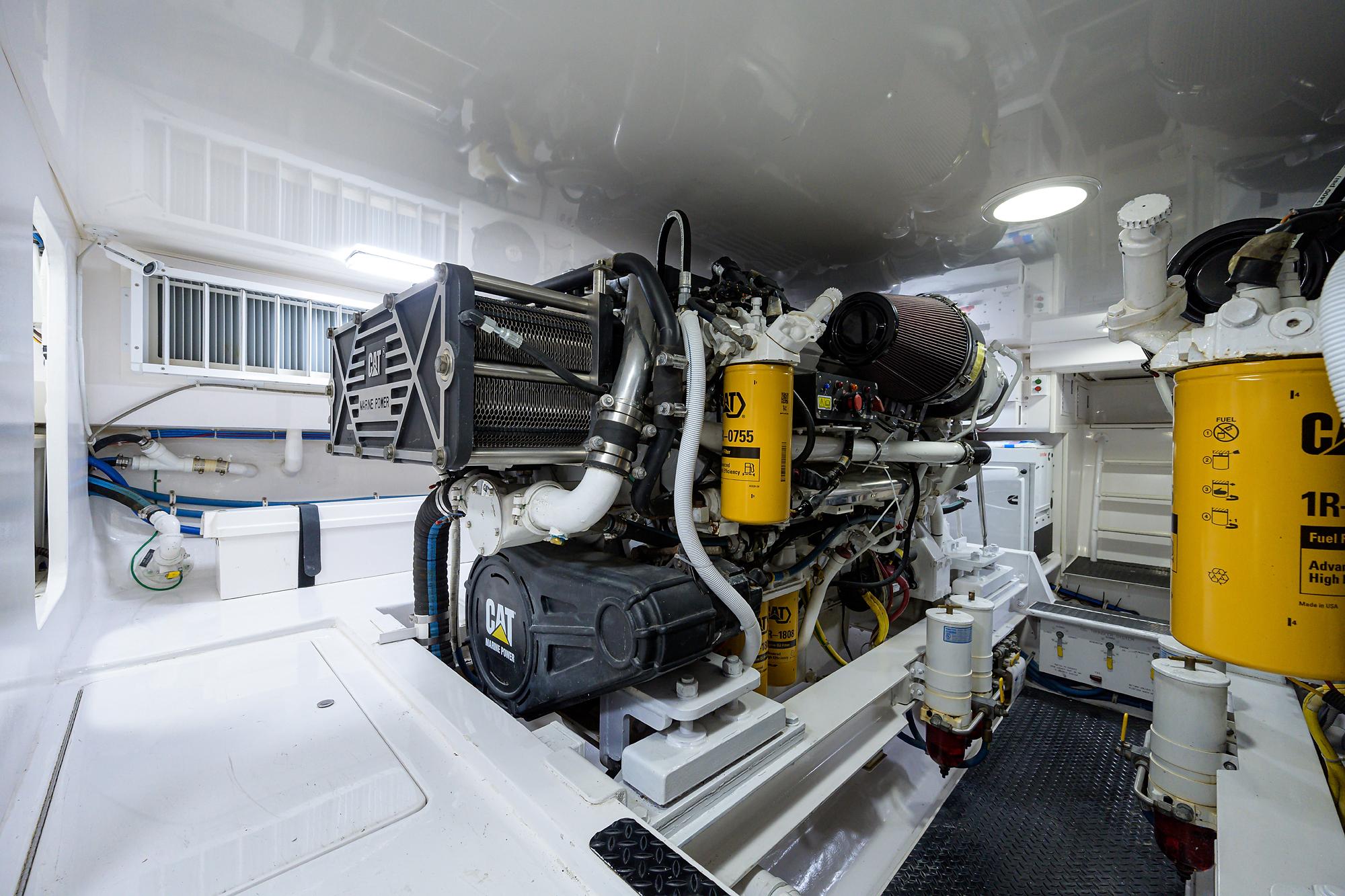 Viking 60 Tabasco - Engine Room