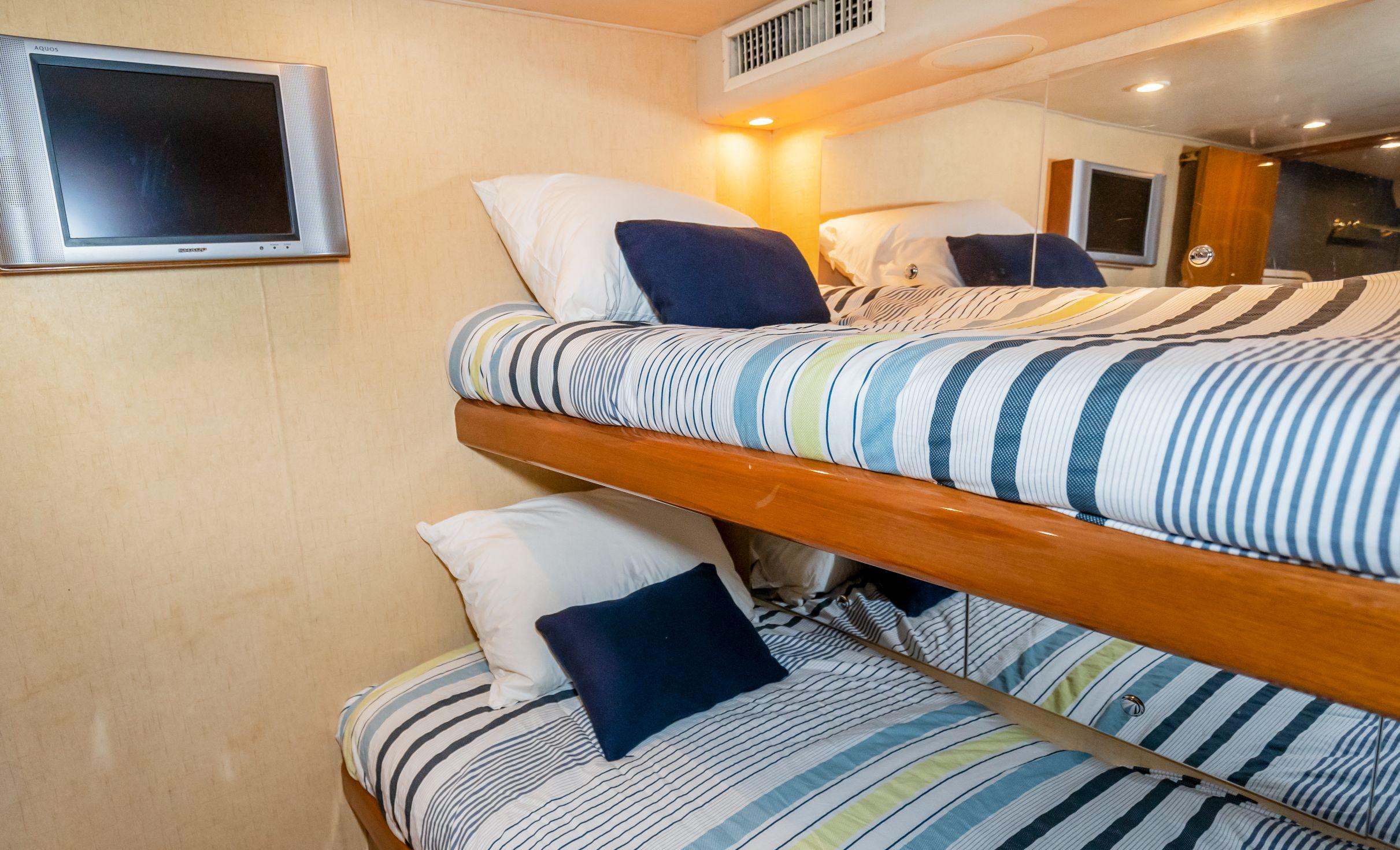 Viking 65 LOLO - Interior Stateroom