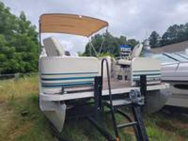 1998 Smoker Craft boat for sale, model of the boat is 22 Potnoon & Image # 2 of 6