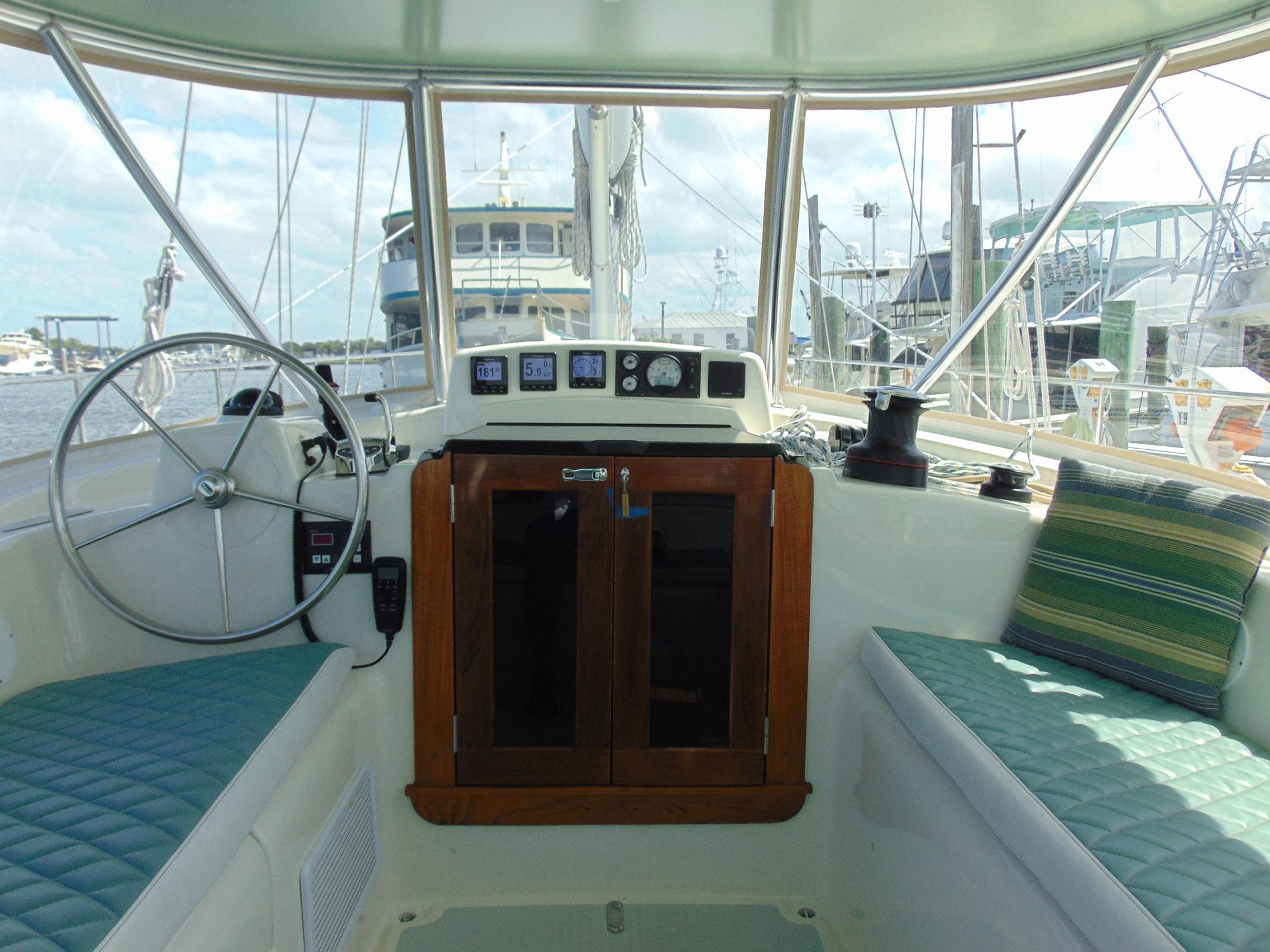 1981 53 Pearson 530 Center Cockpit Ketch Boats for Sale