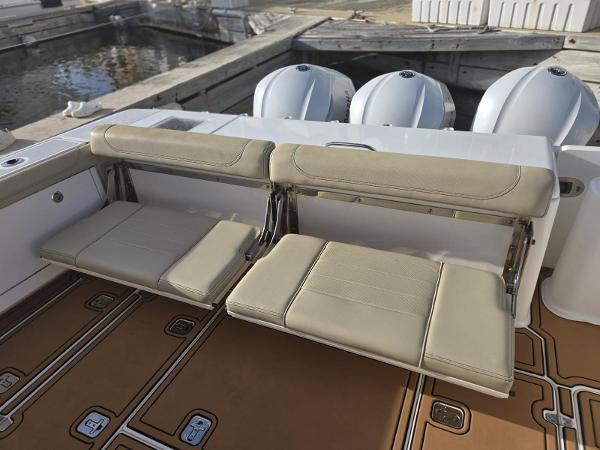 Pursuit-385 Offshore 2019-NO NAME PR-9775705 | Thumbnail