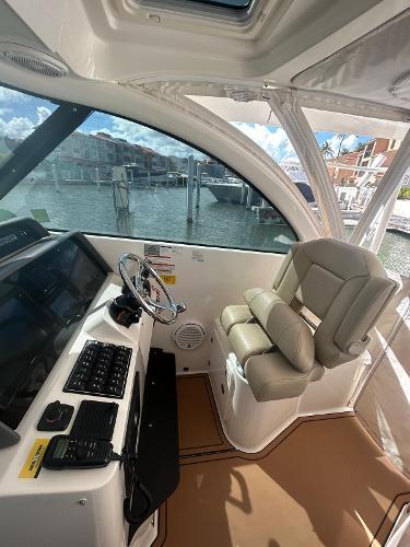 Pursuit-385 Offshore 2019-NO NAME PR-9775705 | Thumbnail