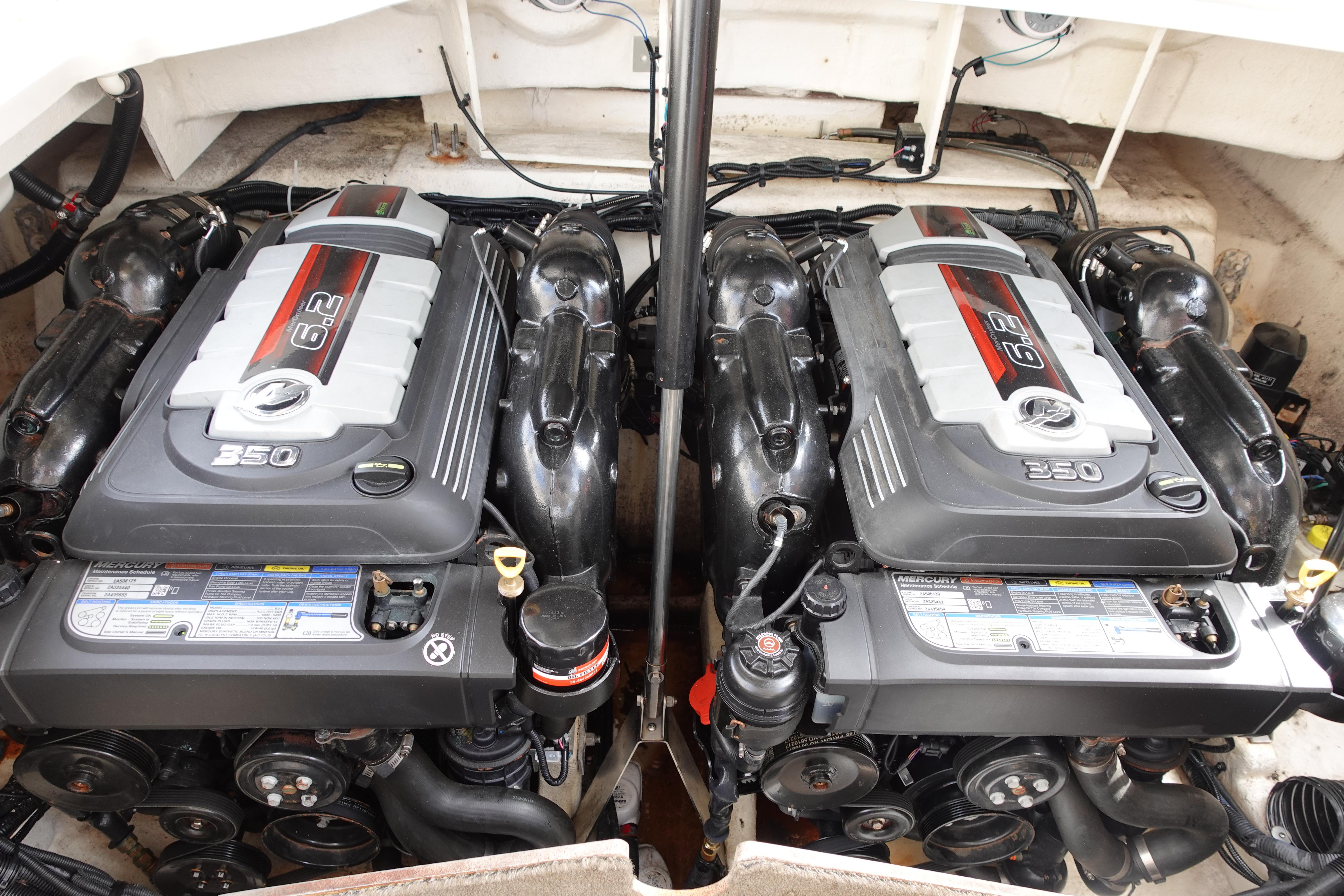 2017-sea-ray-slx-310-power-9525757-20240829143312902-1_XLARGE