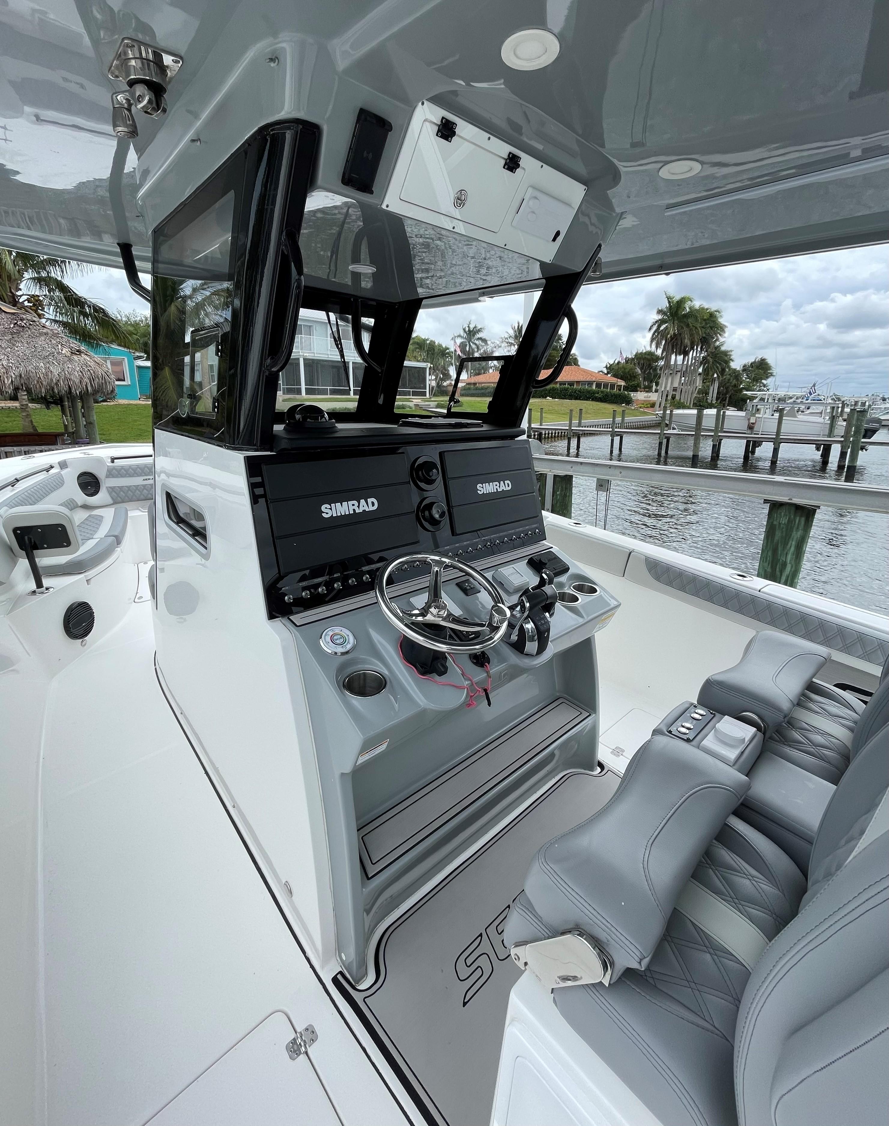 2023-sea-pro-320-dlx-center-console-power-9715759-20250314115550557-1_XLARGE