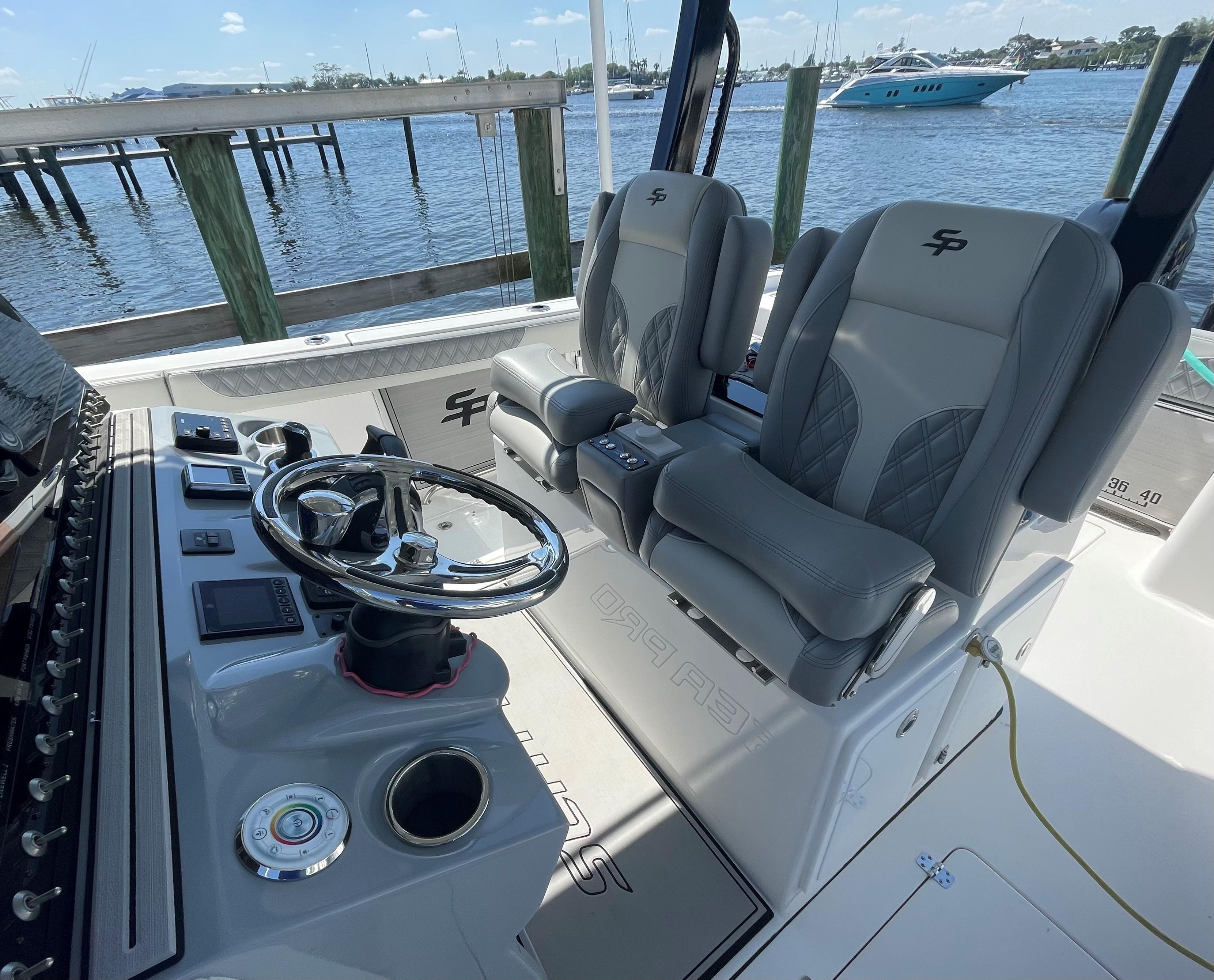2023-sea-pro-320-dlx-center-console-power-9715759-20250314115620534-1_XLARGE