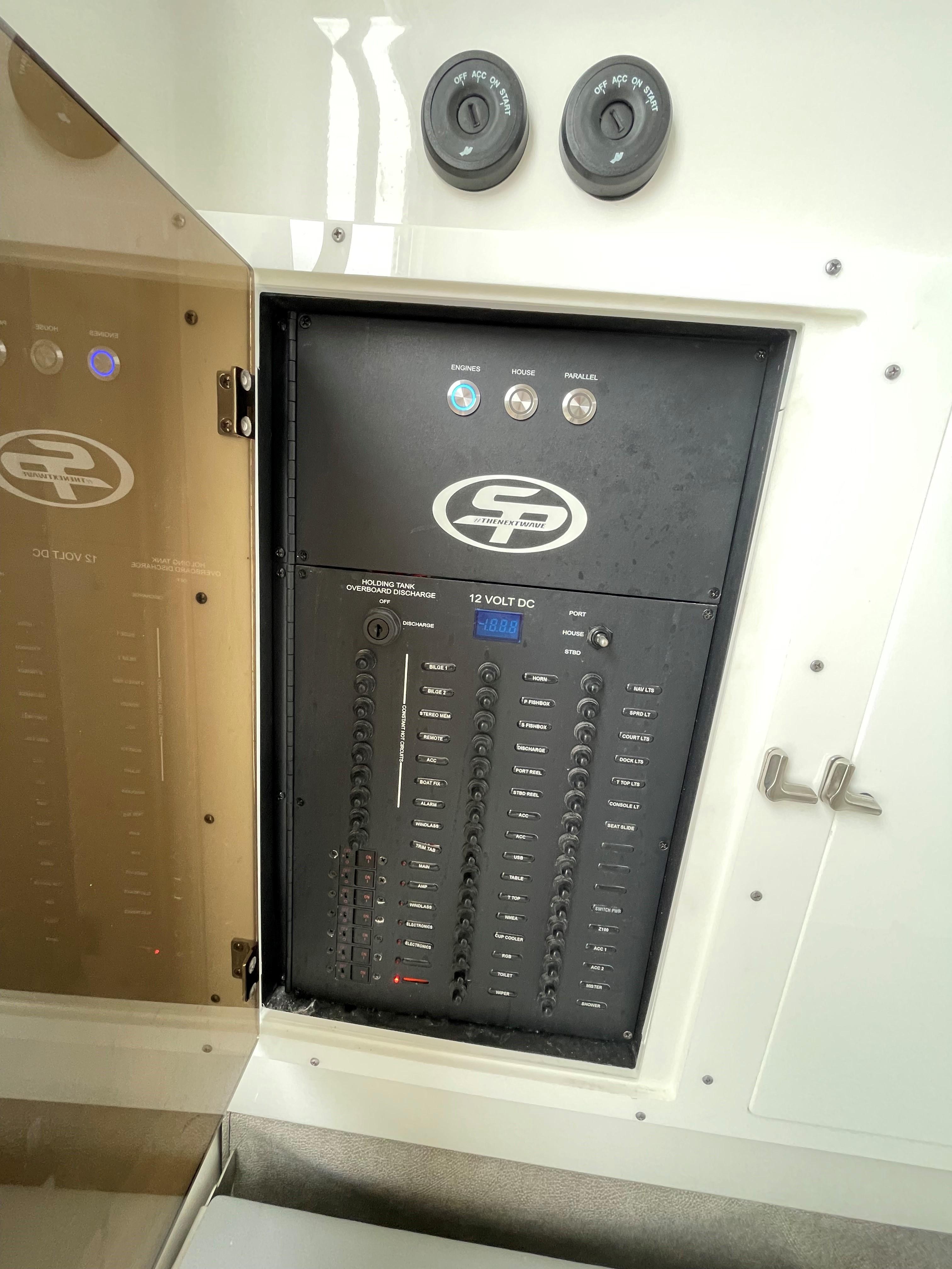 2023-sea-pro-320-dlx-center-console-power-9715759-20250314115629584-1_XLARGE