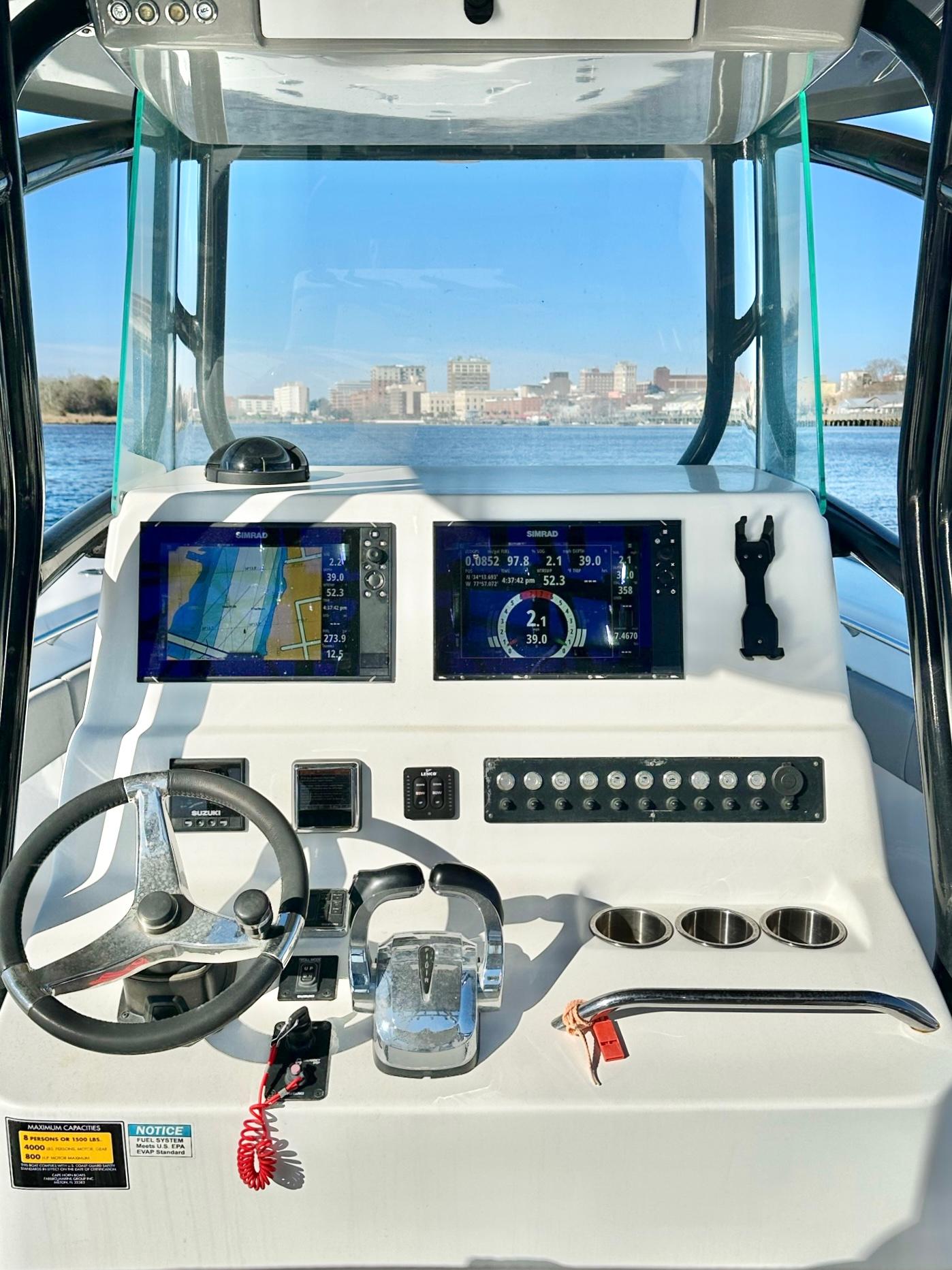 2019 Cape Horn 31T - Image 12