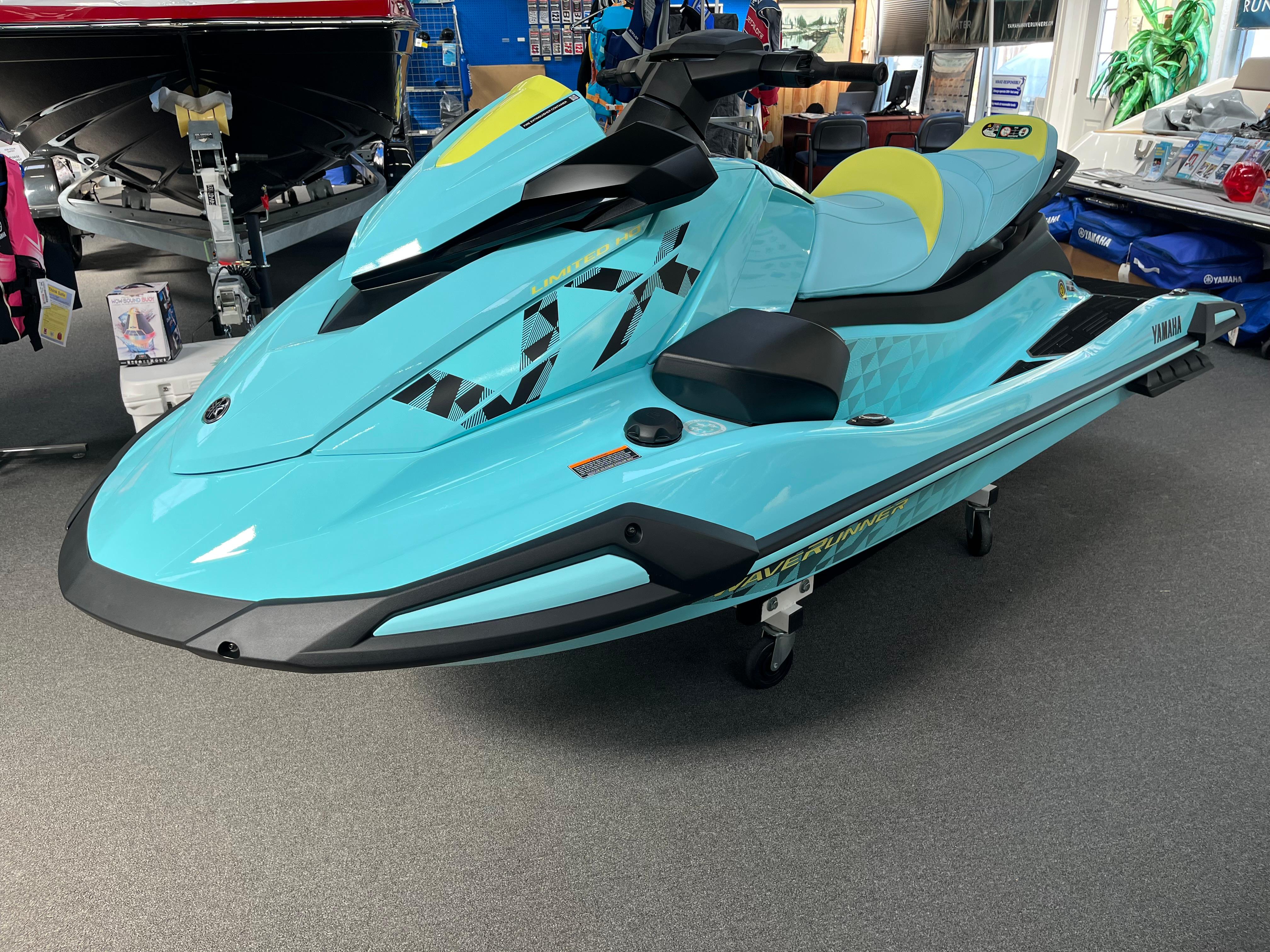 2025 Yamaha WaveRunner VX Limited Ho