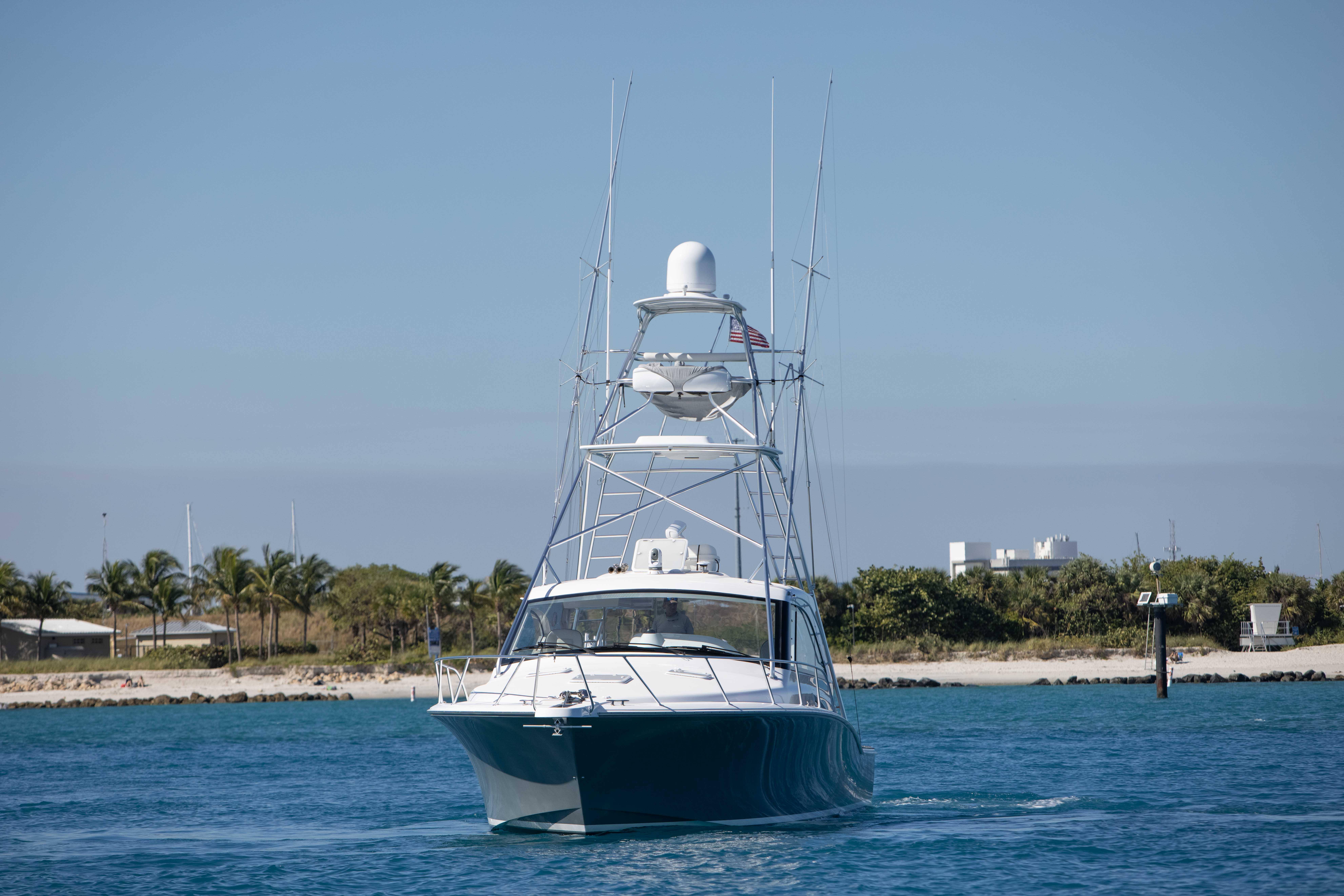 Hatteras 45 Catch N Reese - Exterior Profile