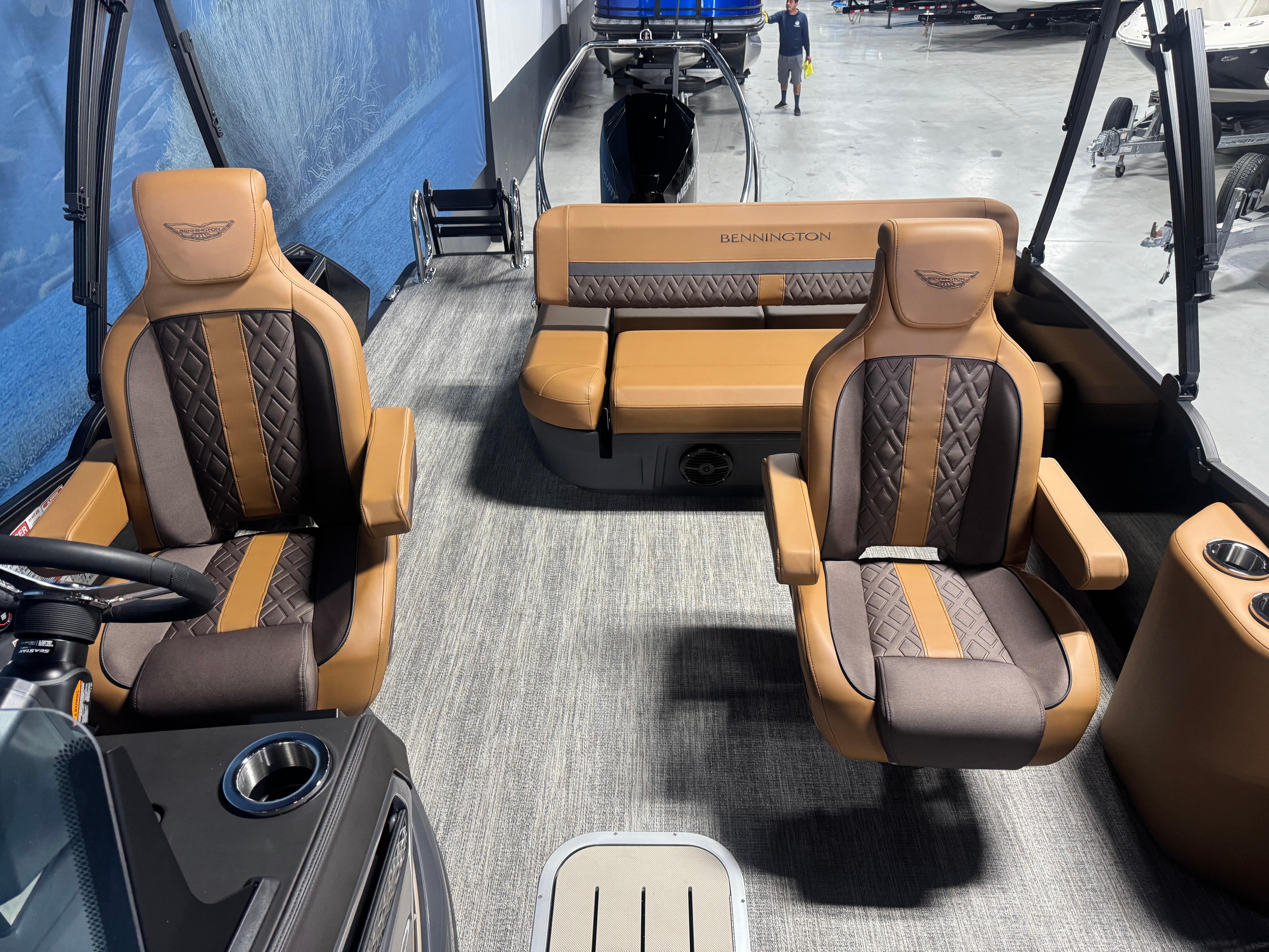2026 Bennington 22 MSB #B6976G inventory image at Sun Country Marine Group, Irvine 2026 Bennington 22 MSB #B6976G inventory image at Sun Country Marine Group, Irvine