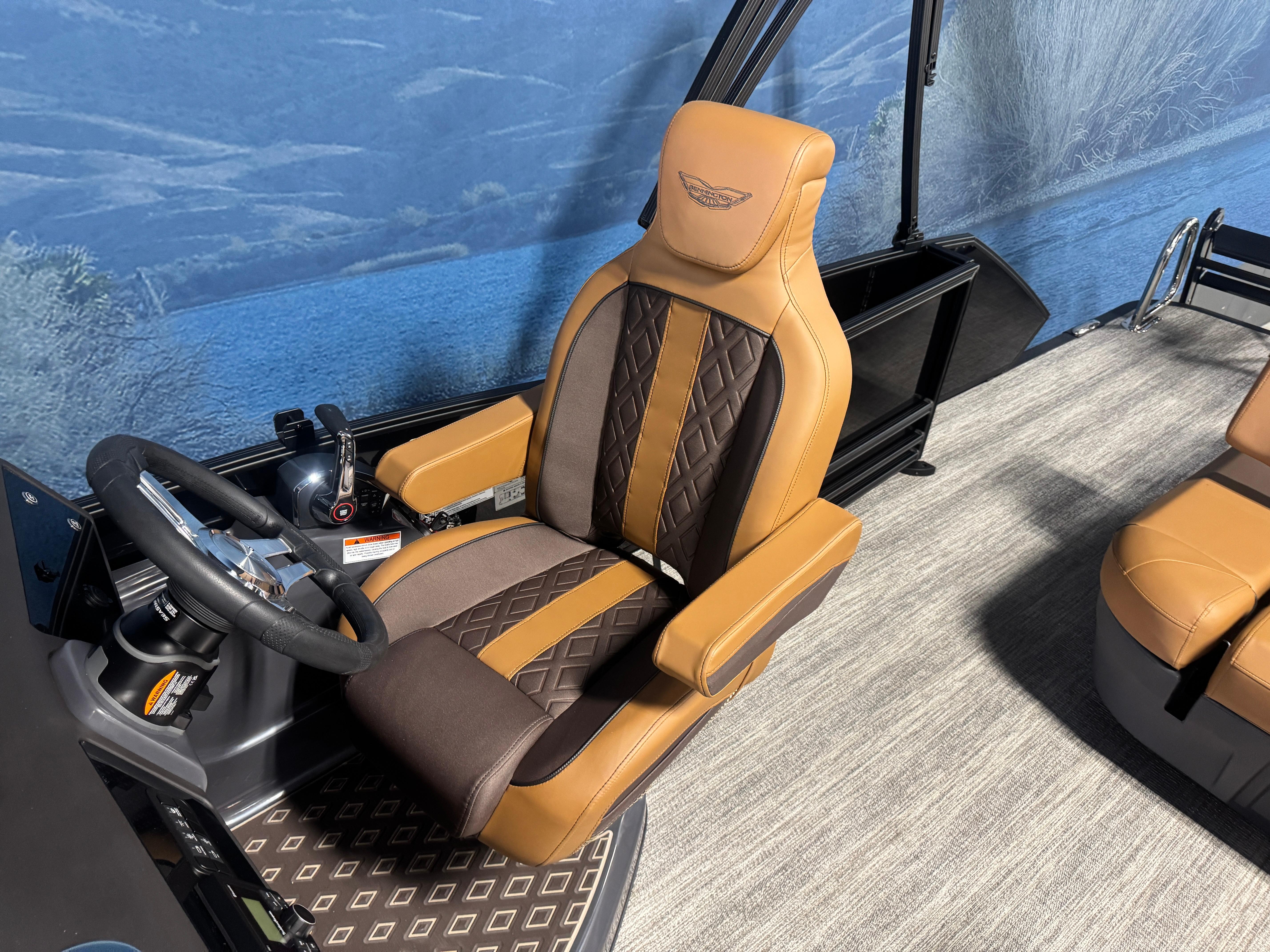 2026 Bennington 22 MSB #B6976G inventory image at Sun Country Marine Group, Irvine 2026 Bennington 22 MSB #B6976G inventory image at Sun Country Marine Group, Irvine