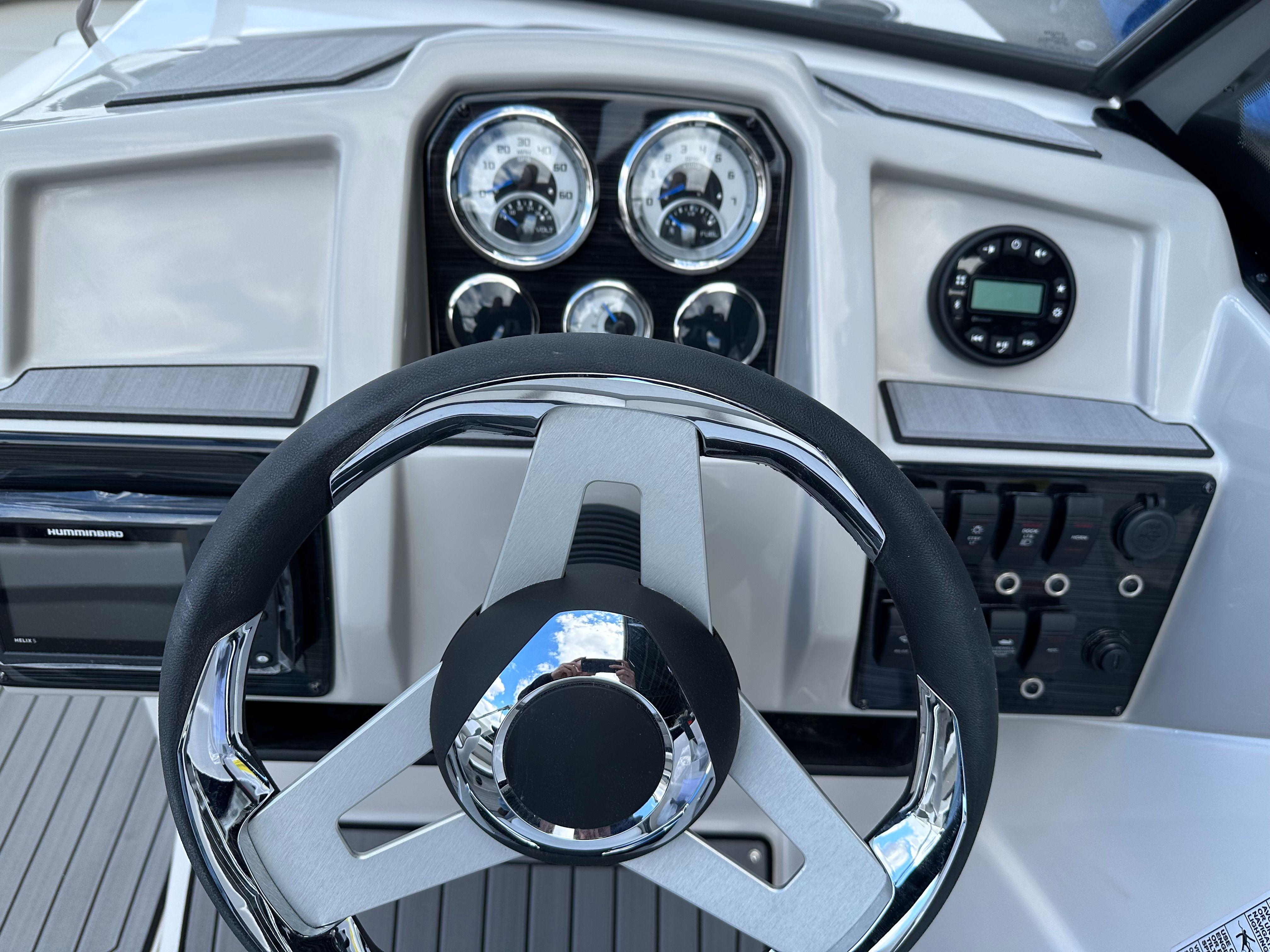 2024 Starcraft SVX 230 OB-16